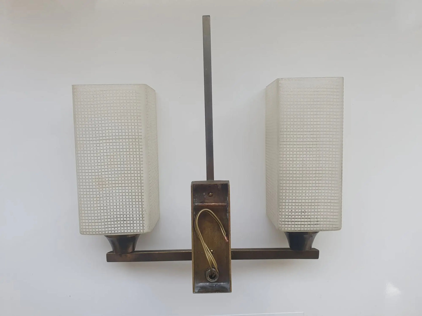 applique-art-deco-verres-carres-dessous