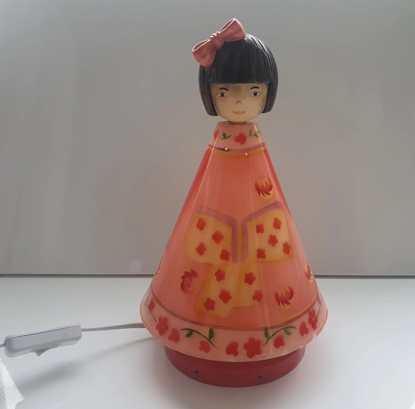 lampe-enfant-veilleuse-geisha-face