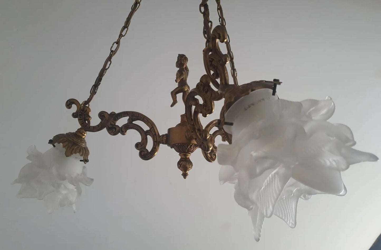 lustre-grande-globes-roses-opaline-herubin