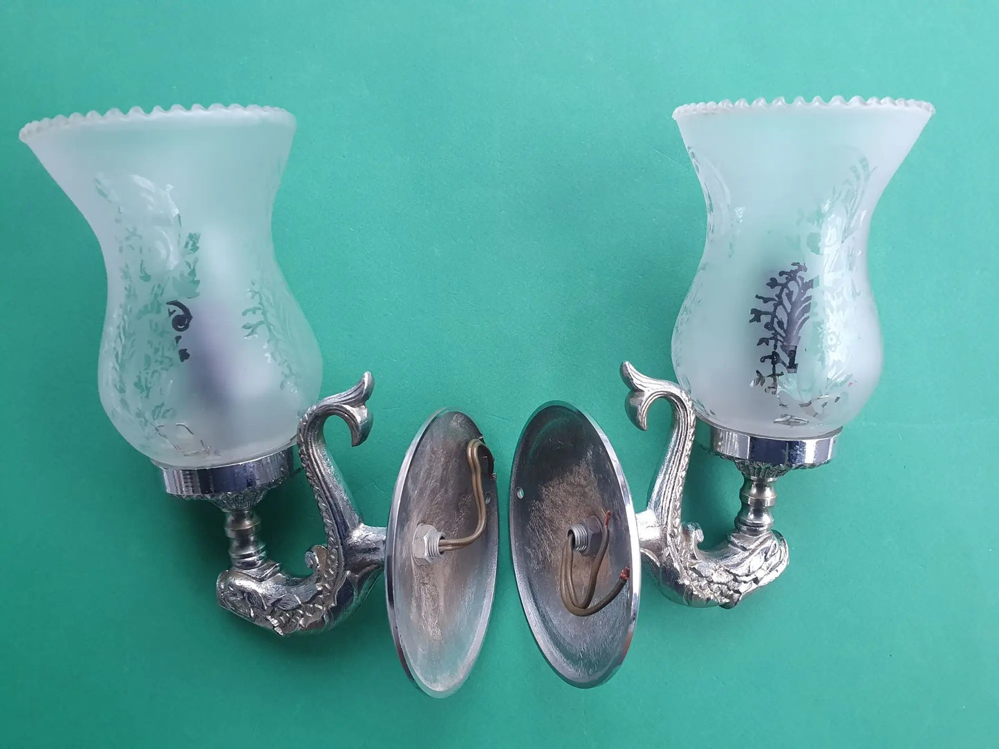 Paire-appliques-murales-chromees-salle-de-bain-vintage-cote