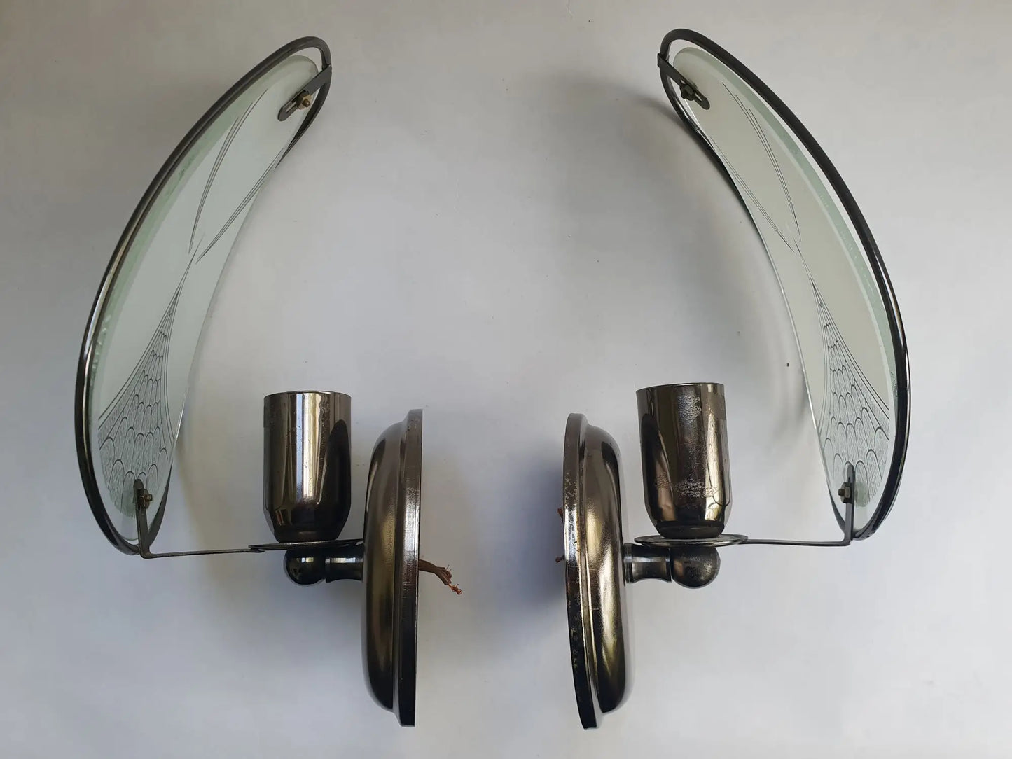 Paire-appliques-murales-verre-vintage-art-deco-cote-2