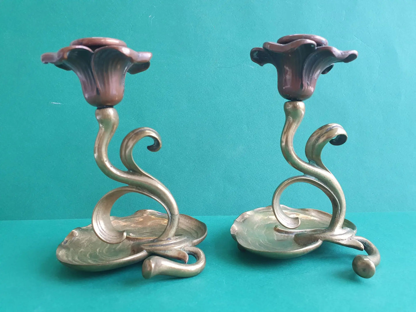 Paire-bougeoirs-art-nouveau-face-2