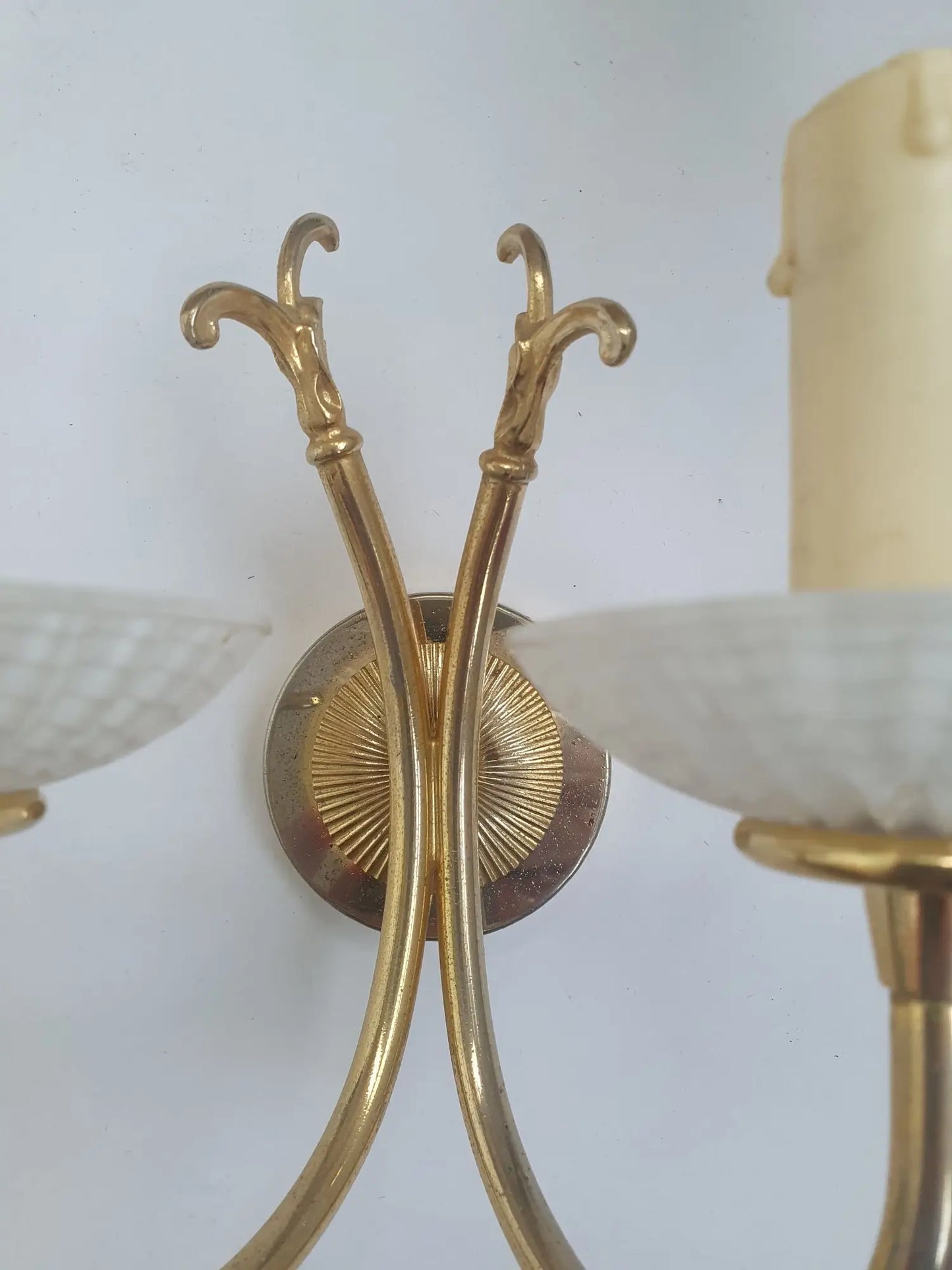 applique-murale-bougeoir-doree-vintage-detail