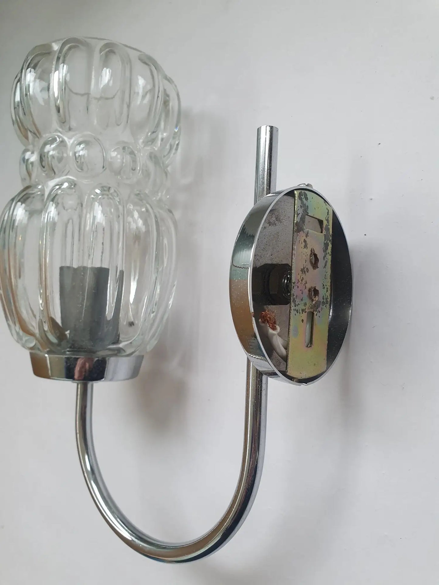 appliques-chromees-vintage-arriere