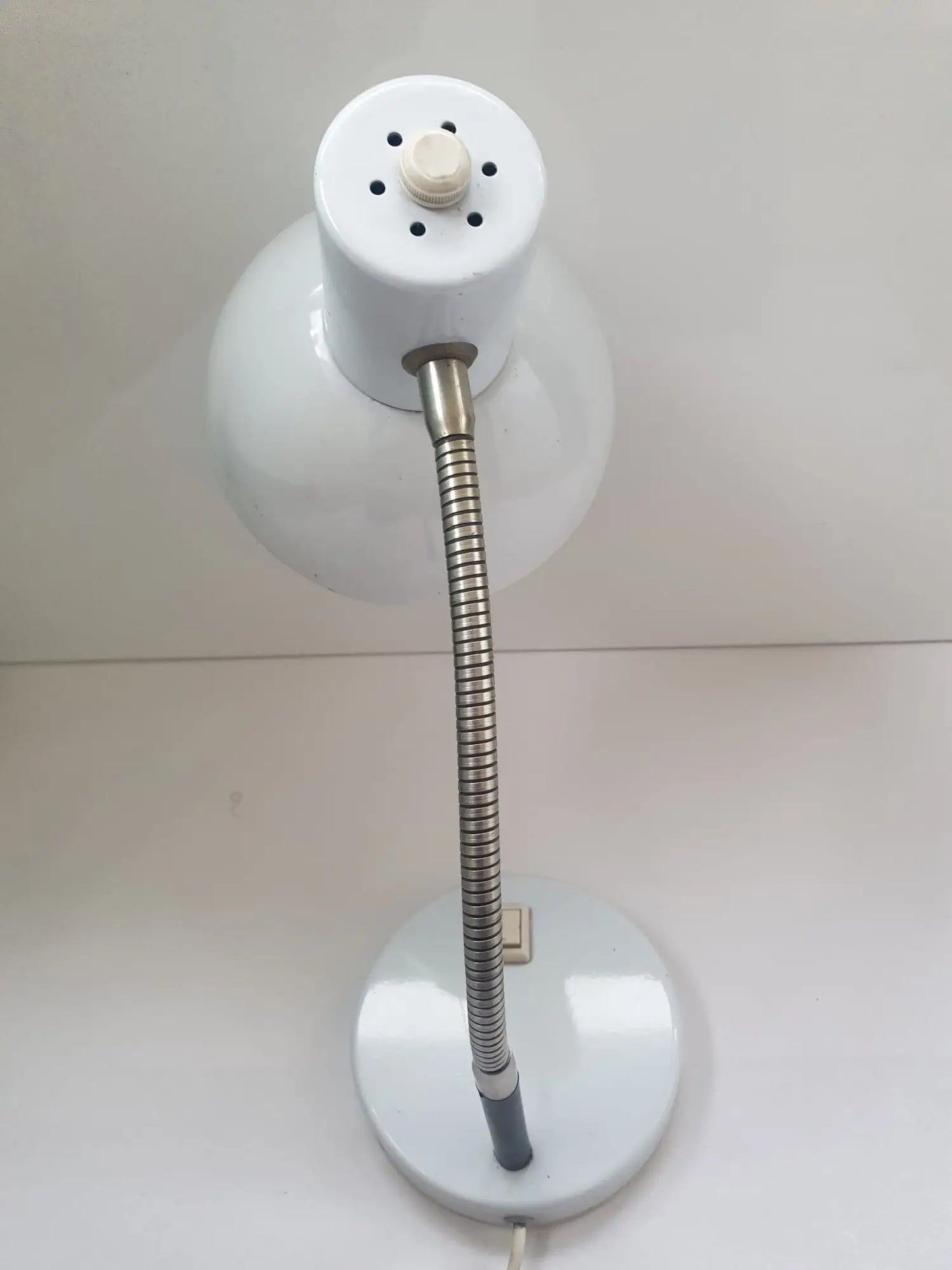 lampe-bureau-articulee-vintage-arriere