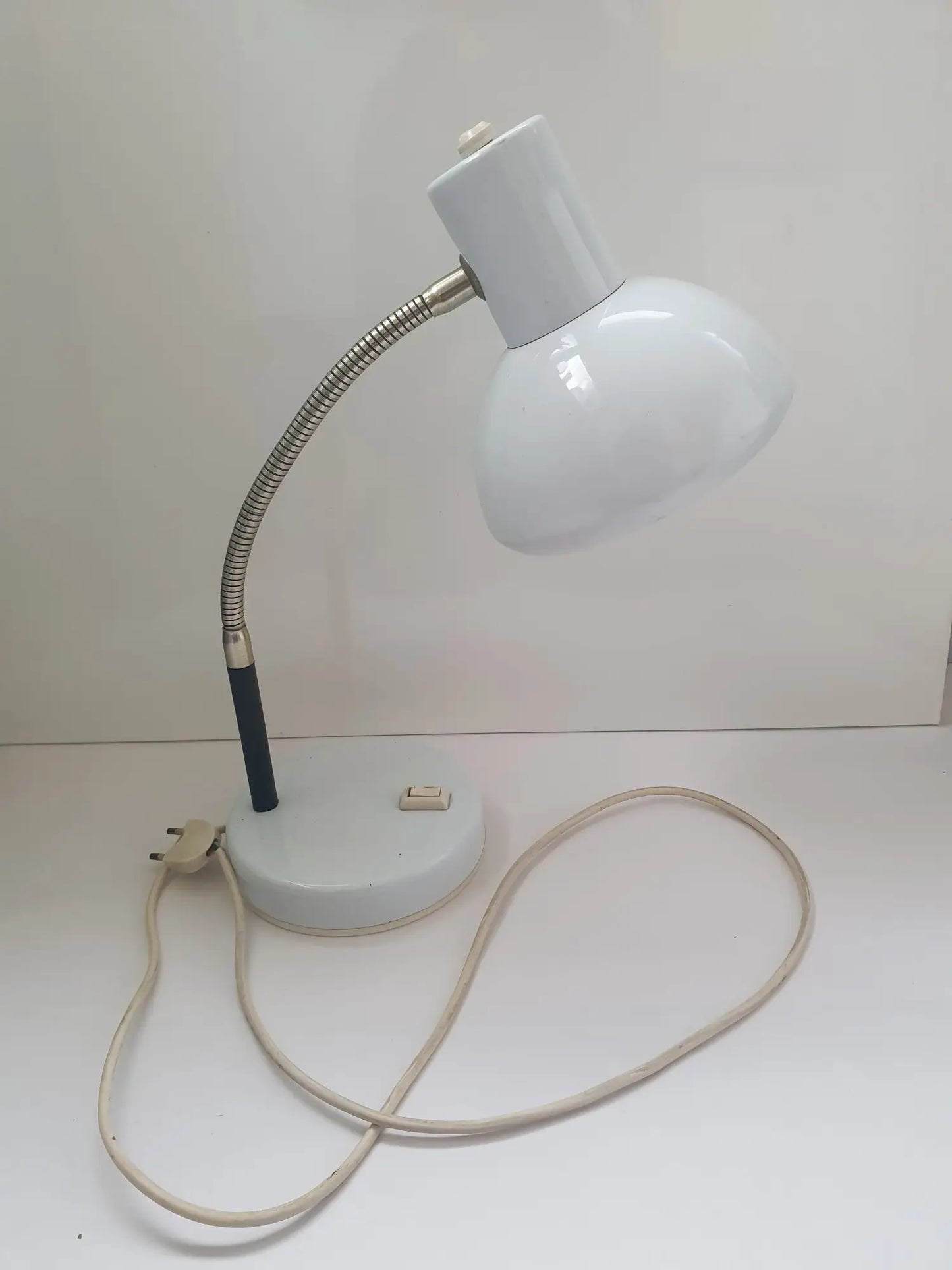 lampe-bureau-articulee-vintage-cable
