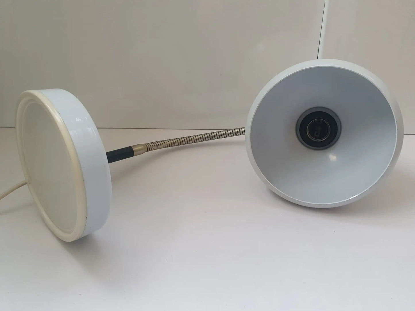 lampe-bureau-articulee-vintage-dessous