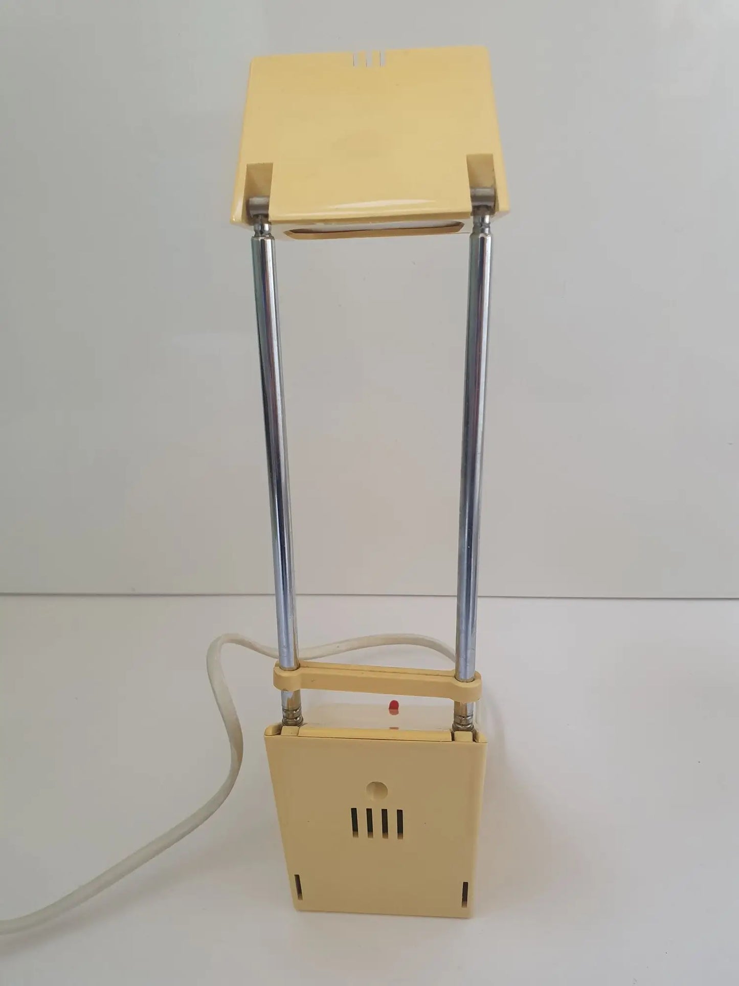 lampe-bureau-telescopique-pliable-vintage-arriere