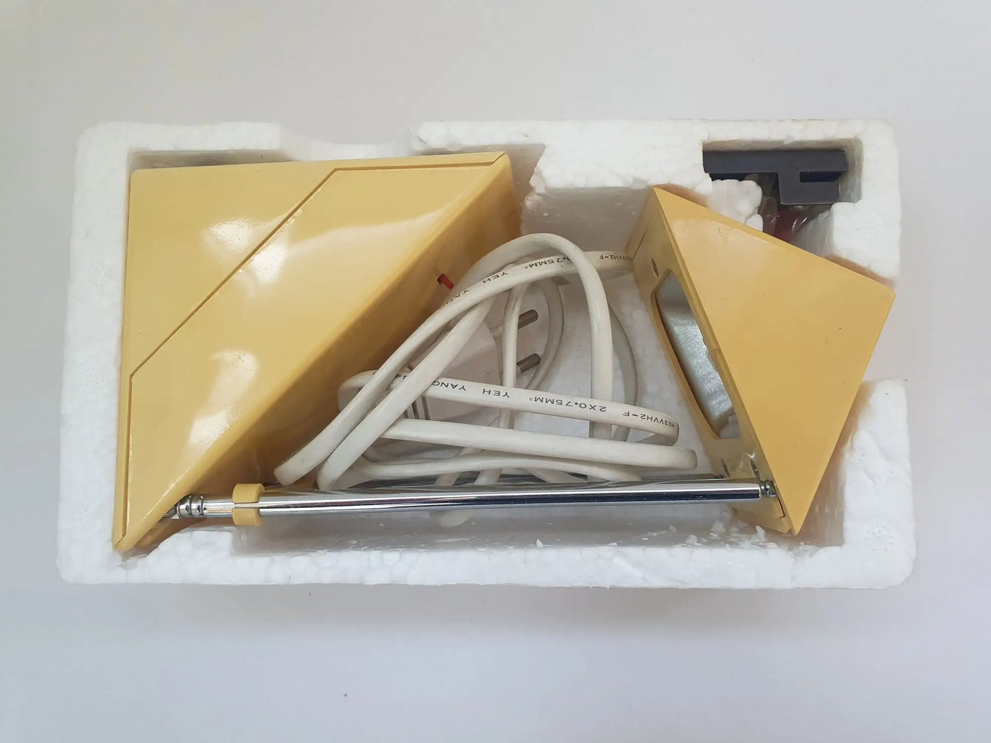 lampe-bureau-telescopique-pliable-vintage-embalage-2