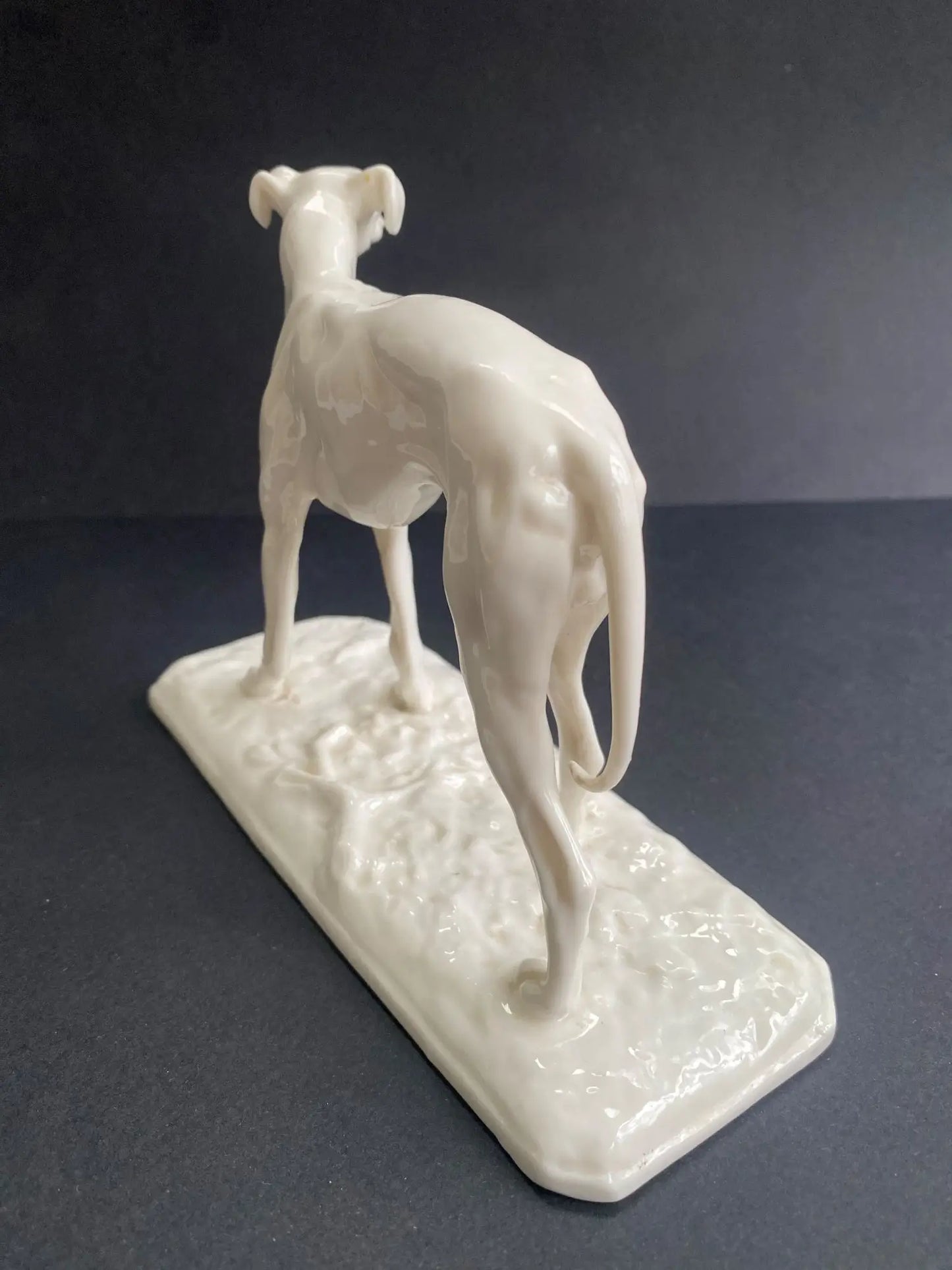 sculture-levier-porcelaine-nymphenburg-signe-pjmene-5