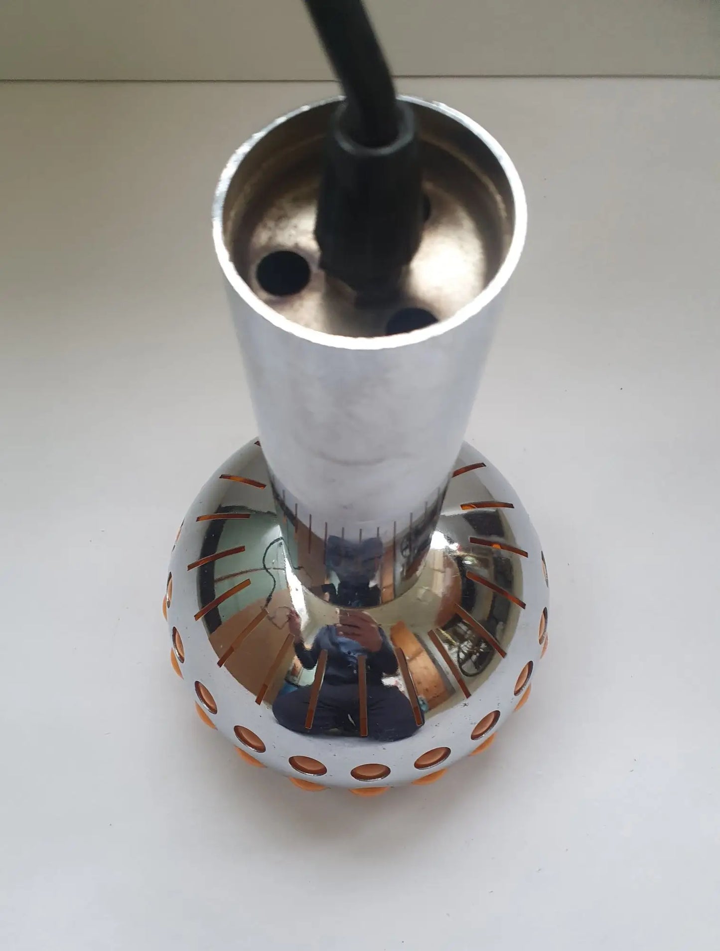 suspension-raak-metal-chrome-orange-annees-70-dessus