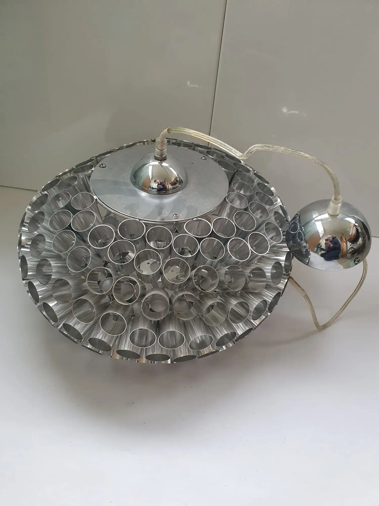 suspension-space-age-vintage-face