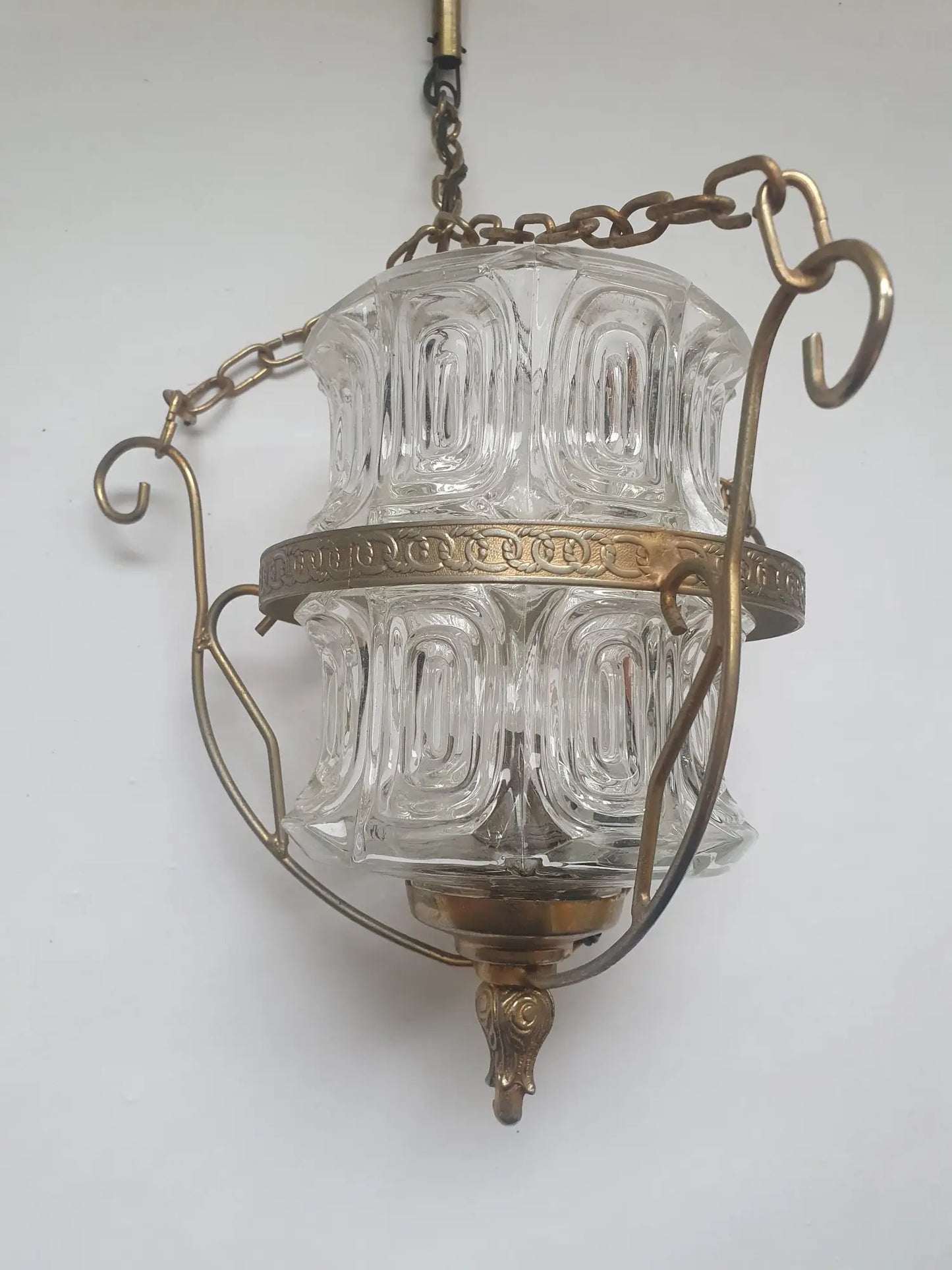 suspension-vintage-face