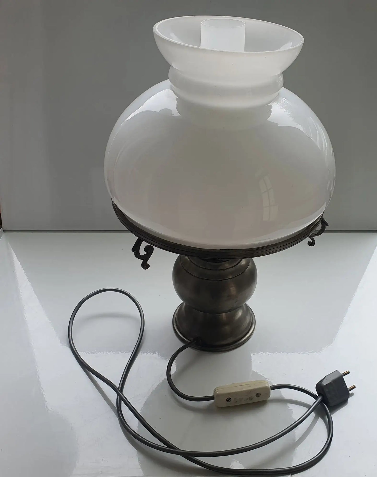 lampe-table-fait-mains-etains-cable