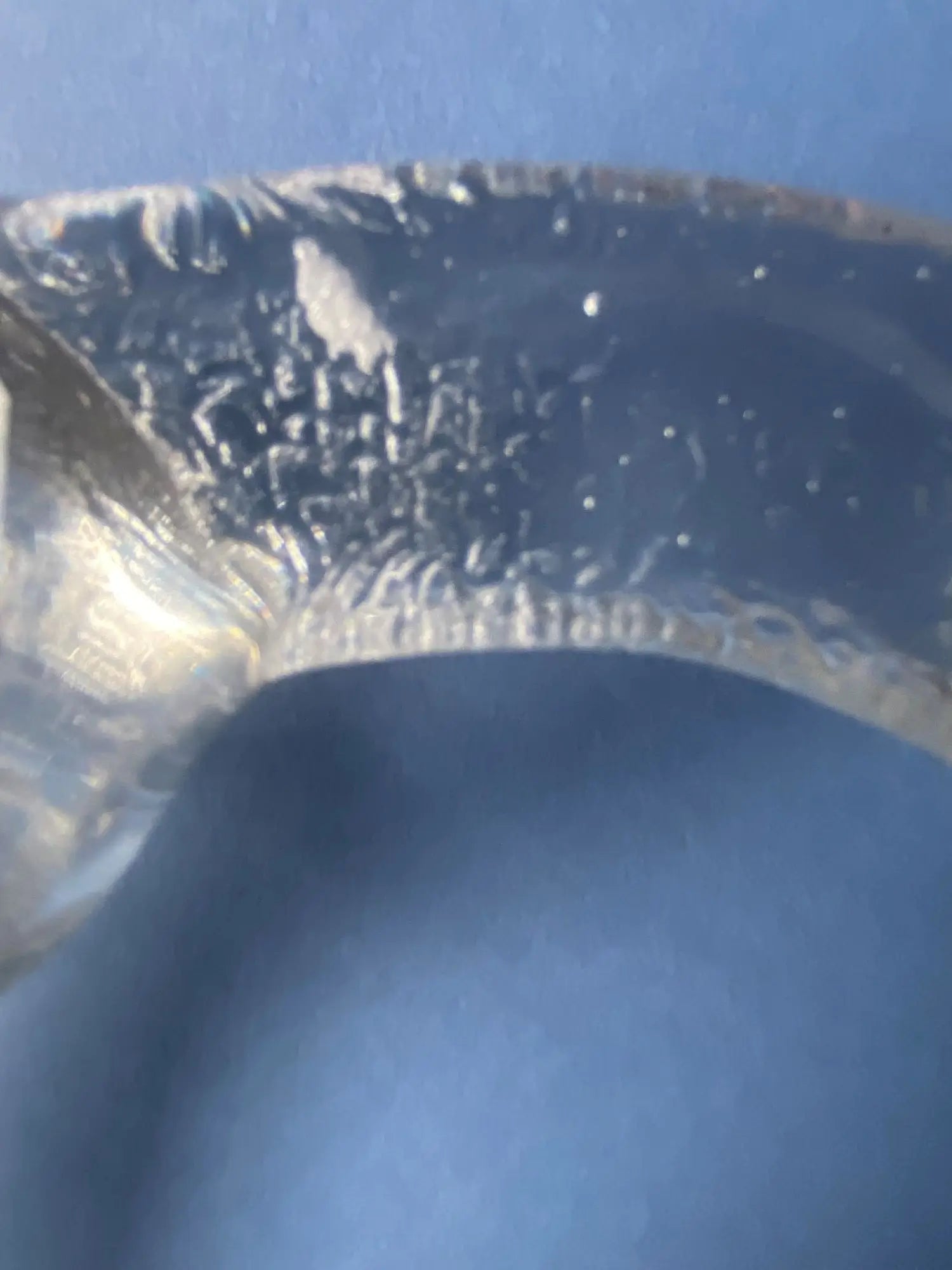 Bougeoir-Pukeberg-scandinave-verre-vintage-annees-70-detail