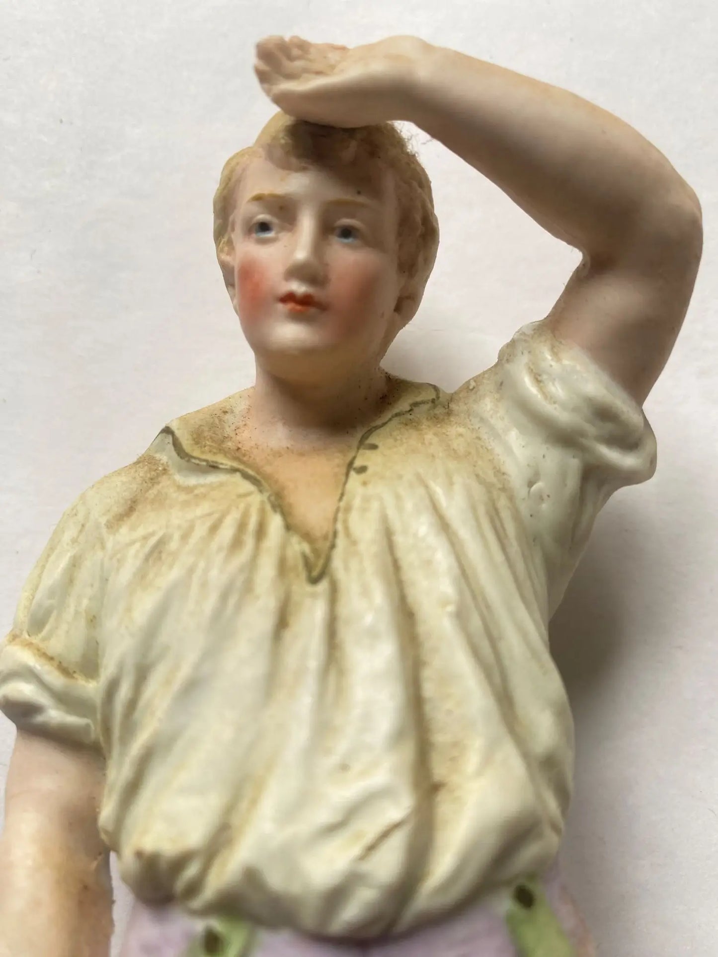 Figurine-biscuit-porcelaine-bucheron-Heubach-Gebruder-XIX-eme-detail-2