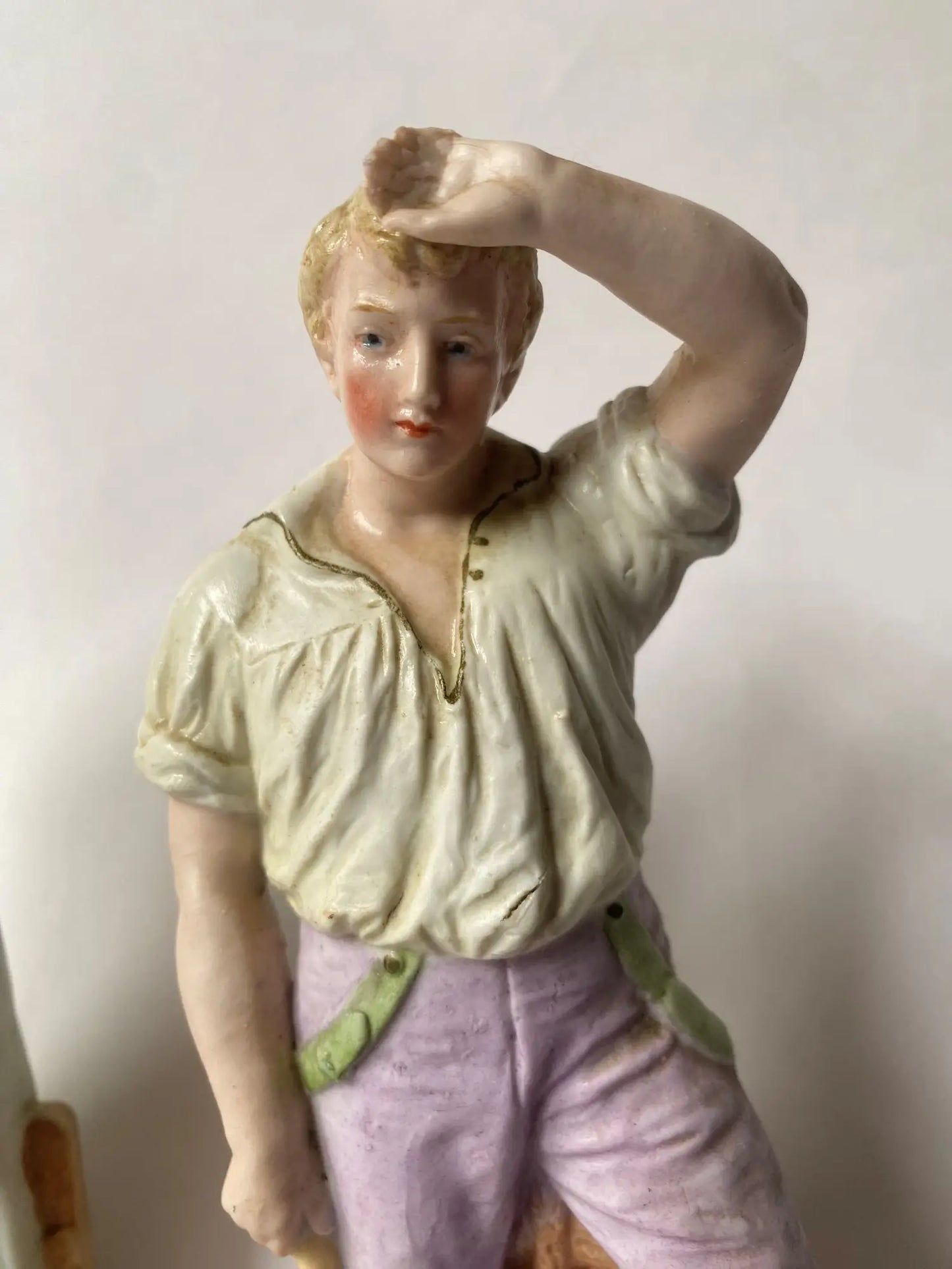 Figurine-biscuit-porcelaine-bucheron-Heubach-Gebruder-XIX-eme-detail-5