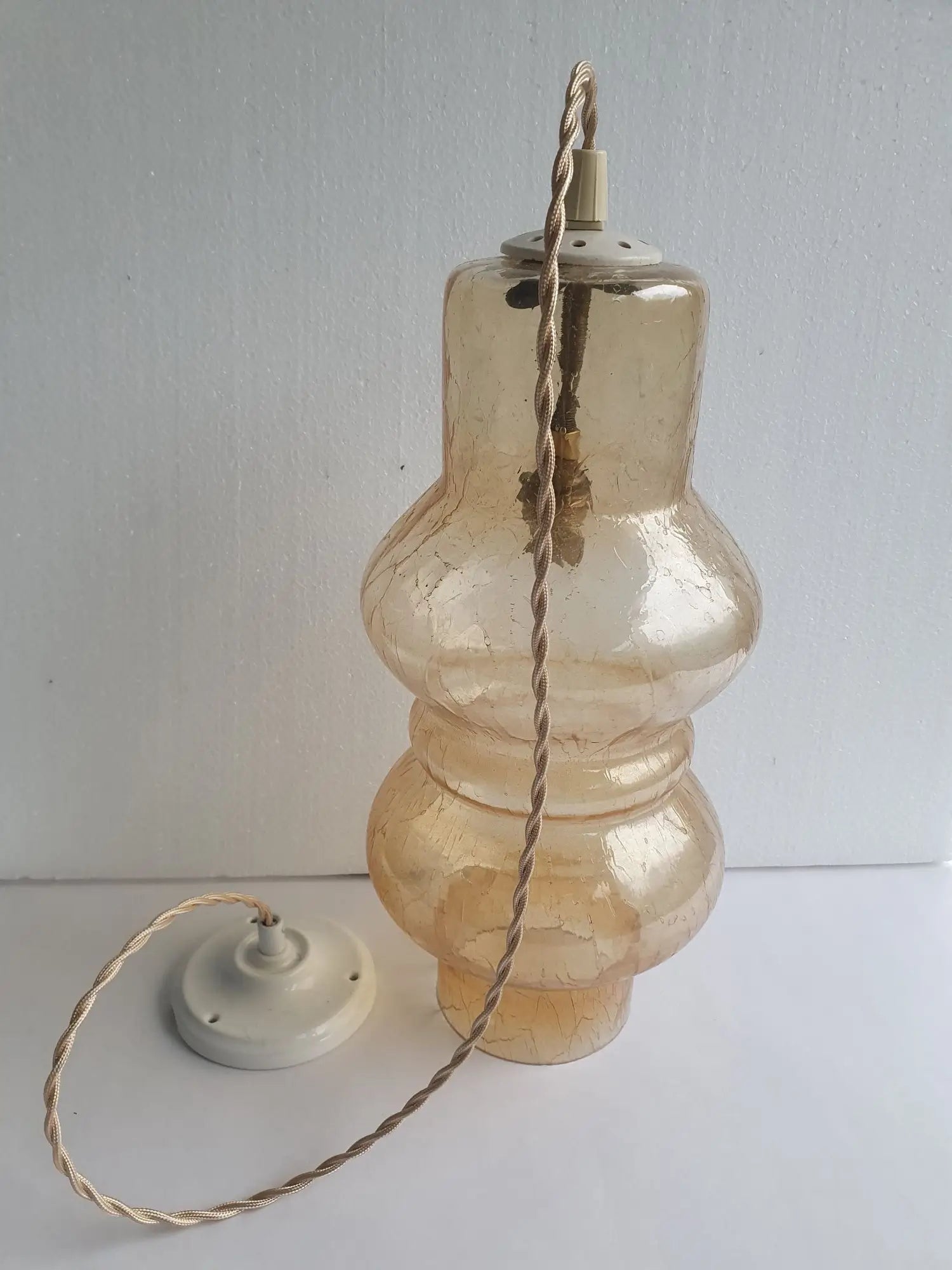 Grande-suspension-baladeuse-verre-marron-vintage-cable