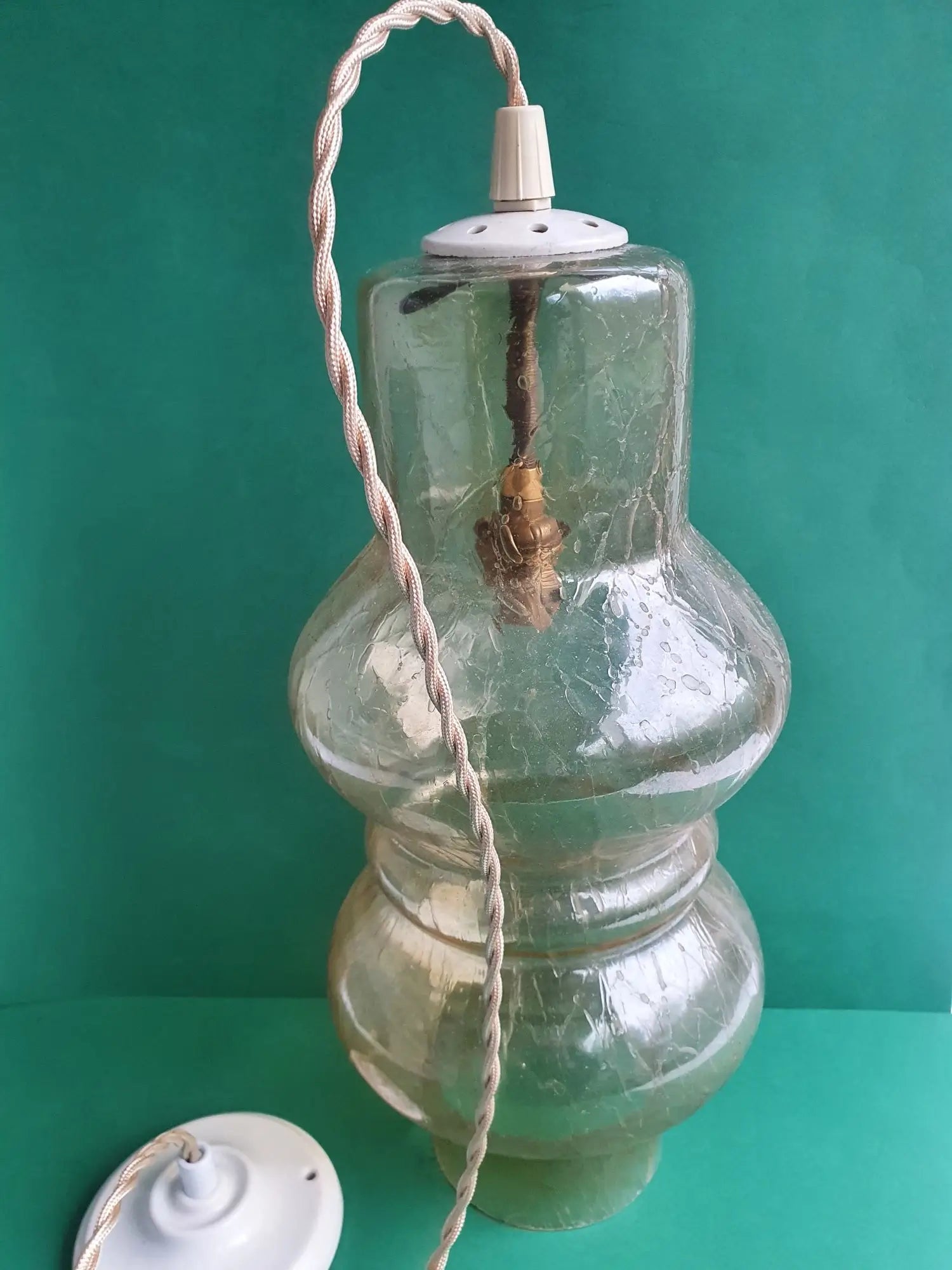 Grande-suspension-baladeuse-verre-marron-vintage-cote