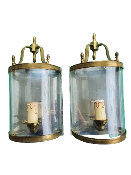 Paire-appliques-murales-globes-verre-incurve-vintage-2