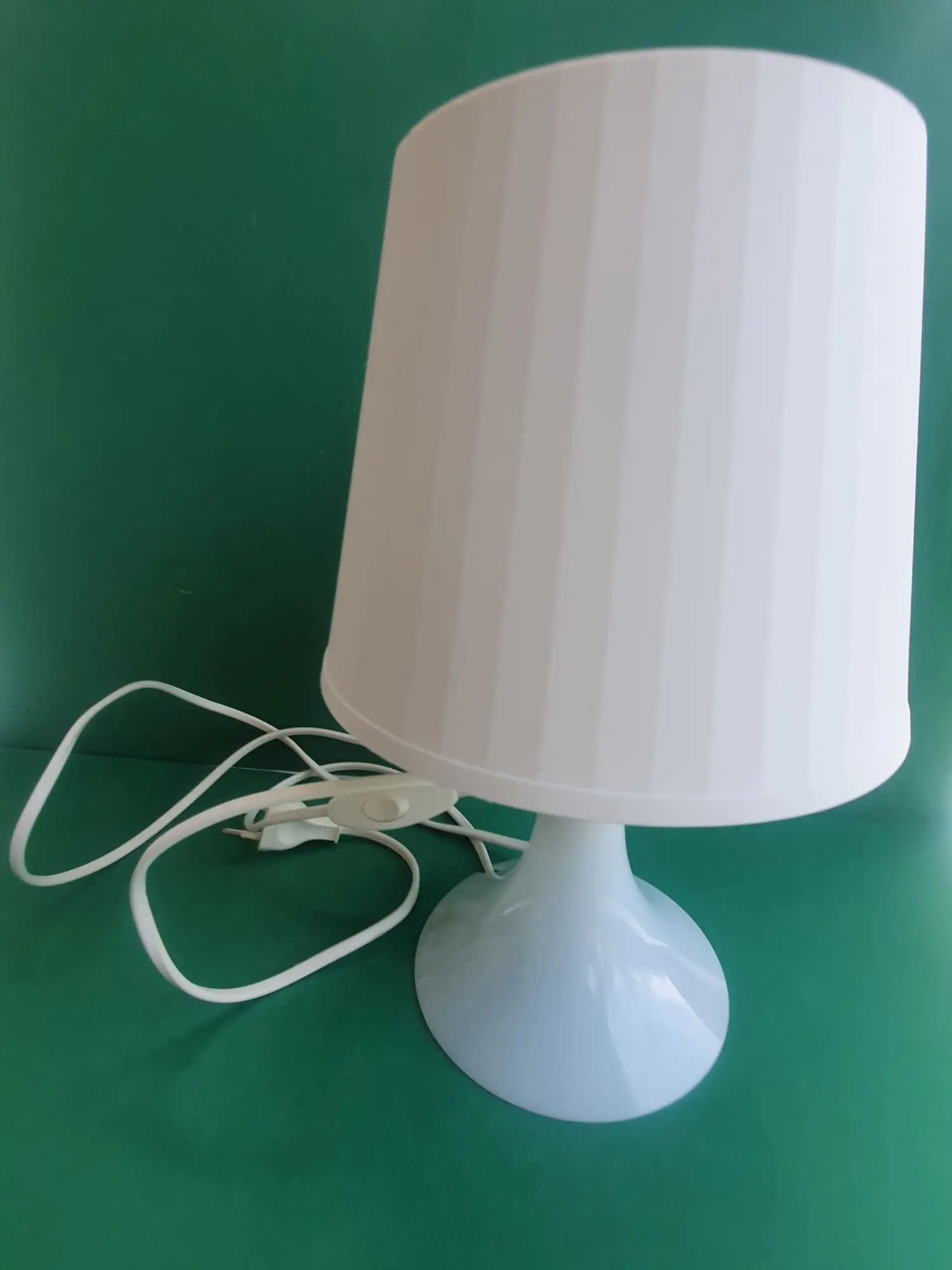 Paire-lampes-Ikea-design-Magnus-Eleback-Carl-Ojerstom-annees-80-blanc-cable