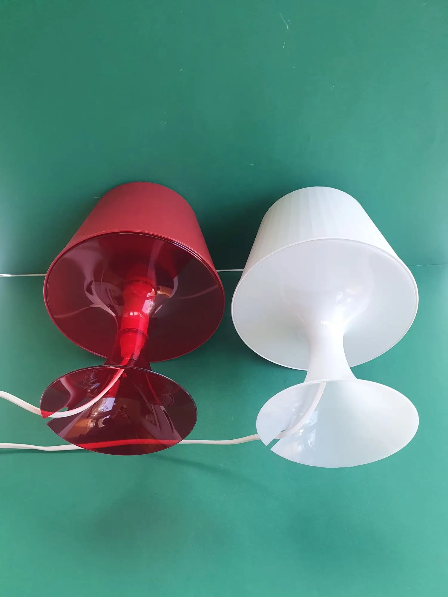 Paire-lampes-Ikea-design-Magnus-Eleback-Carl-Ojerstom-annees-80-dessous