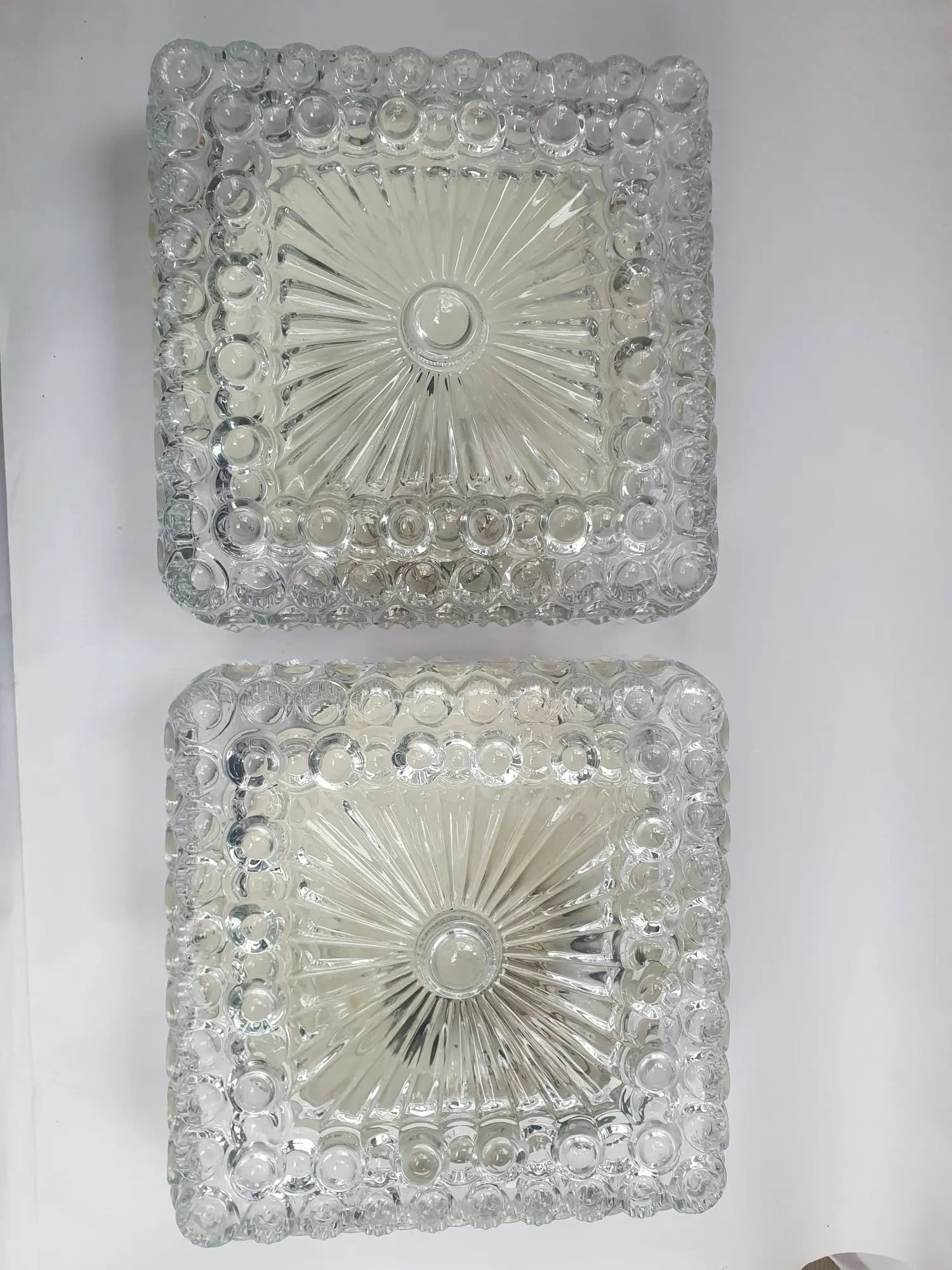 Paire-plafonniers-appliques-murales-vintage