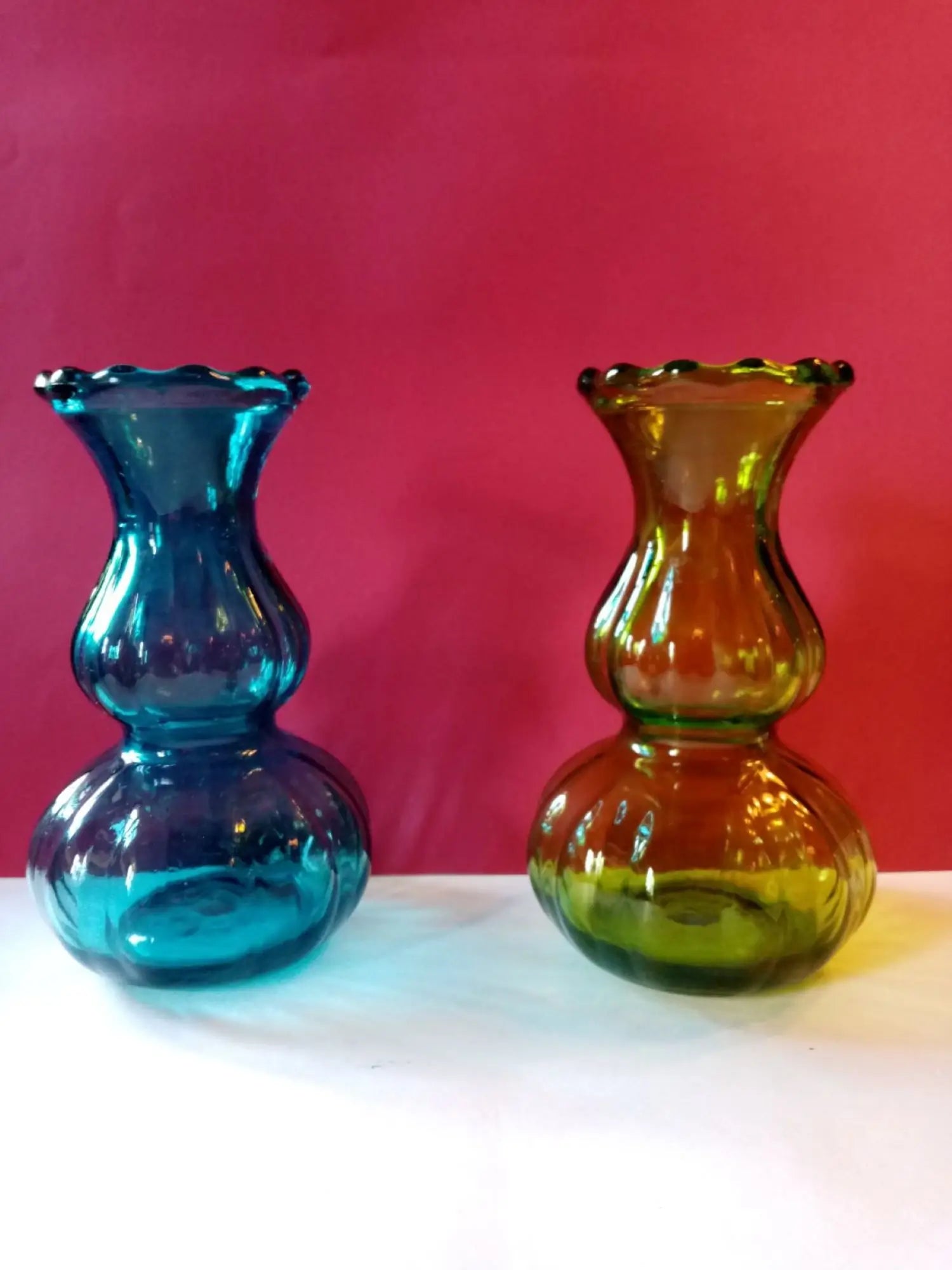 Paire-vases-anciennes-verre-art-deco