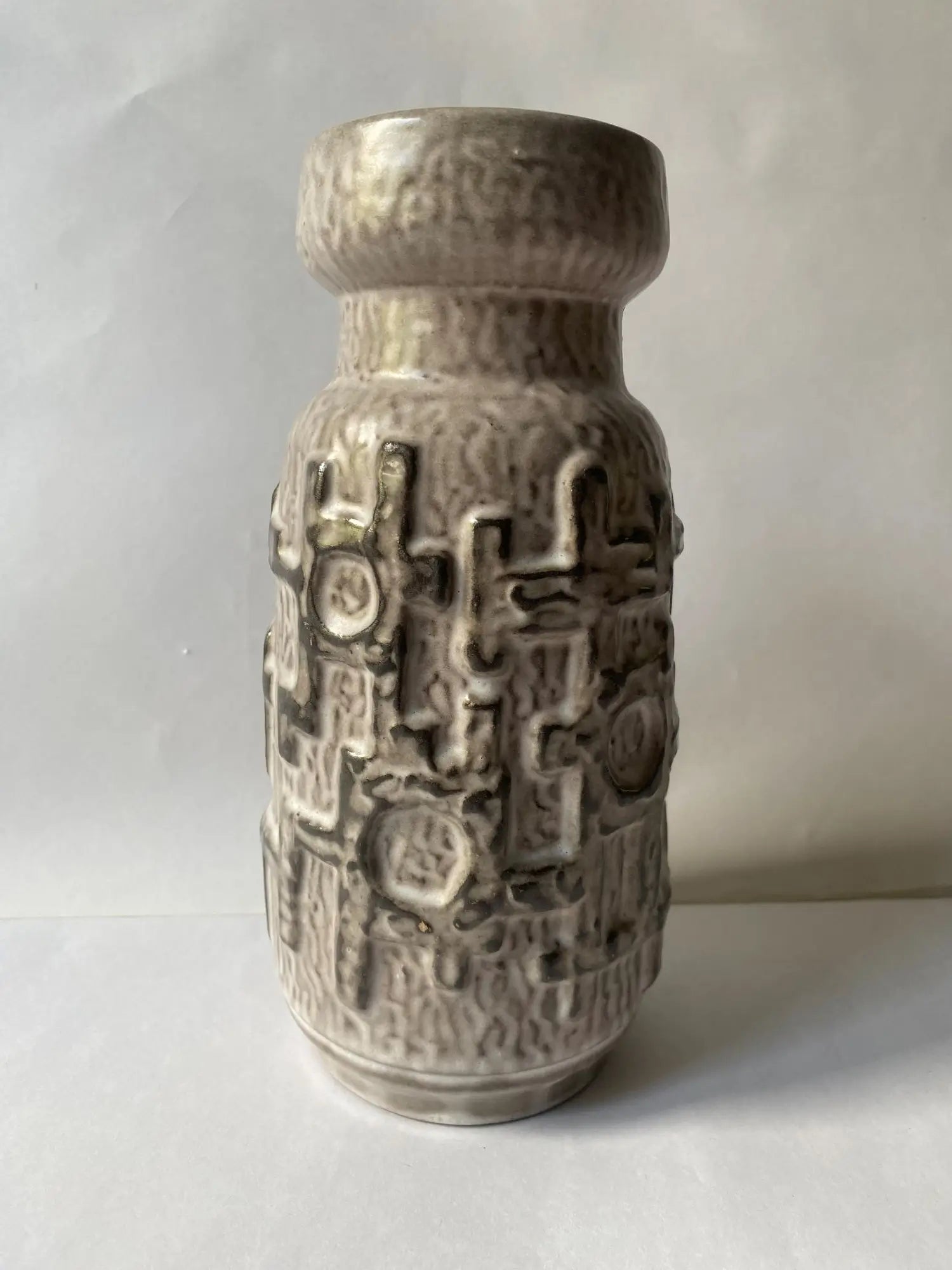 Vase-Carstens-Tonnieshof-Allemagne-2