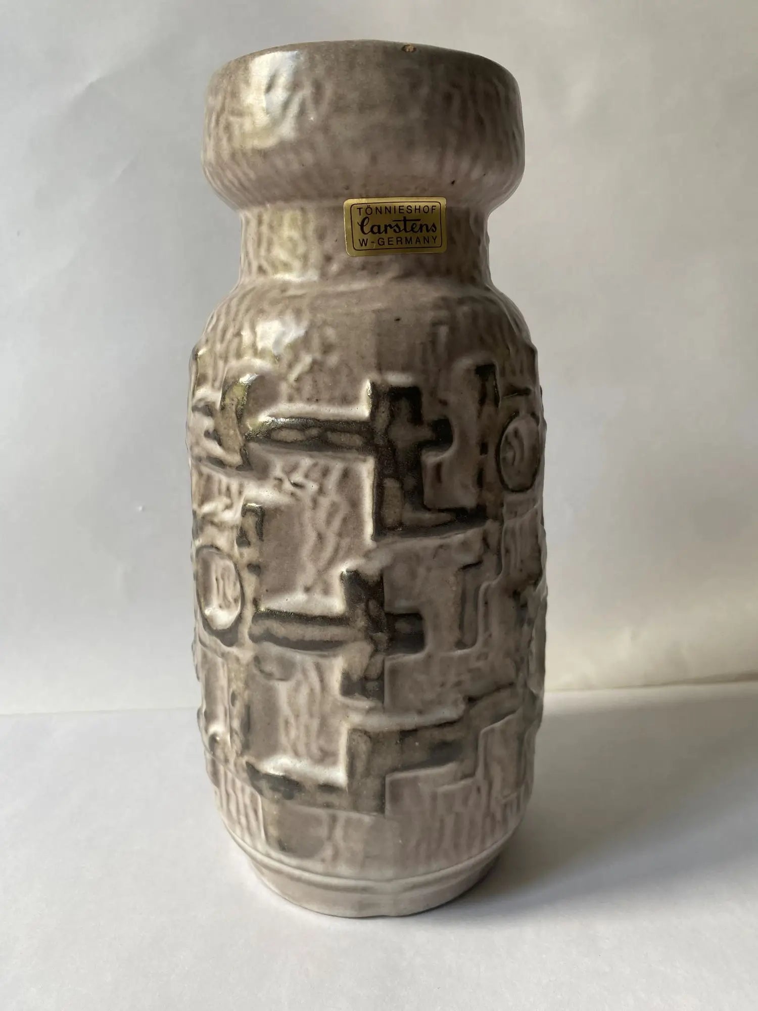 Vase-Carstens-Tonnieshof-Allemagne-3