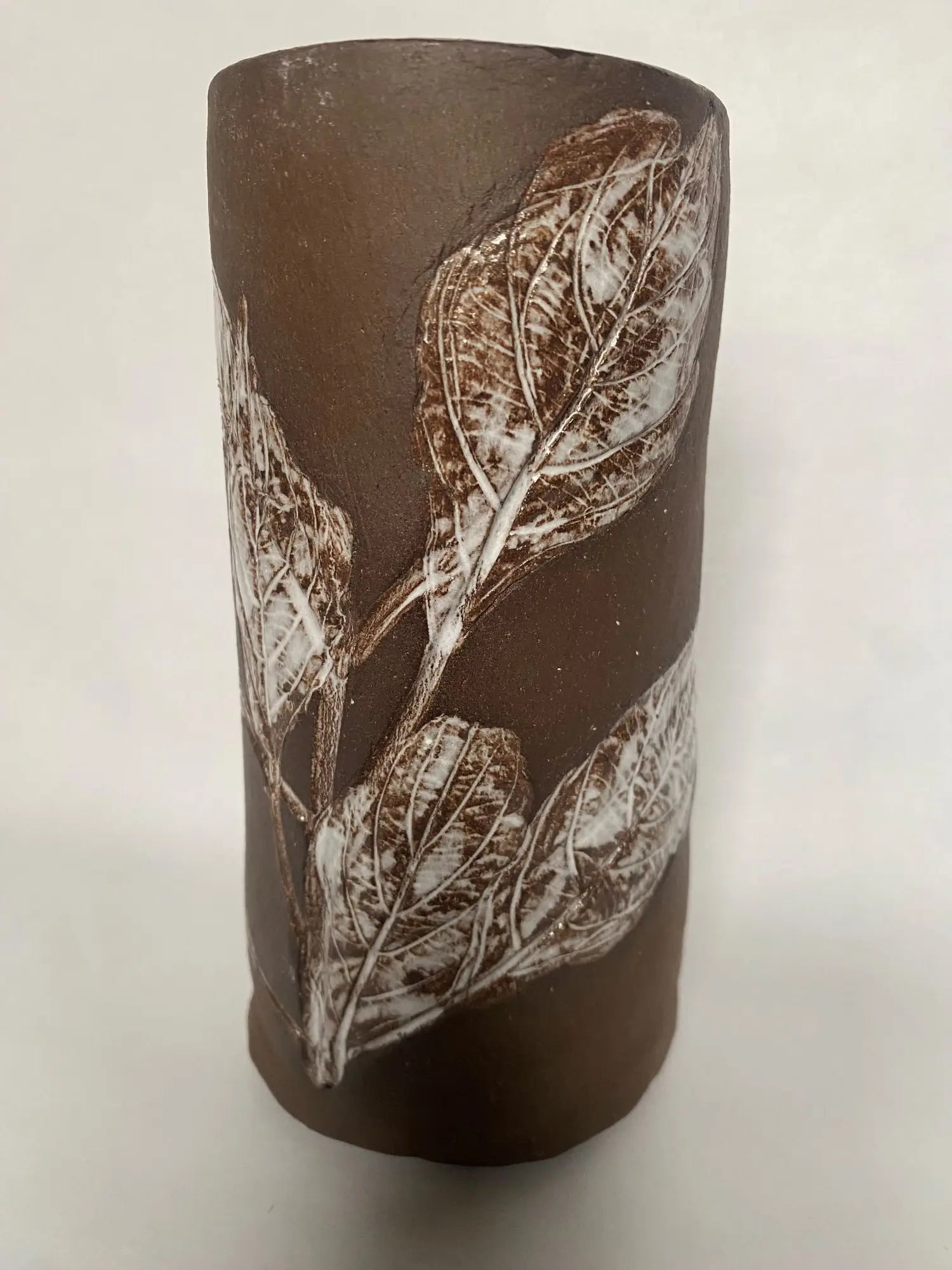 Vase-vintage-signe-terre-cuite