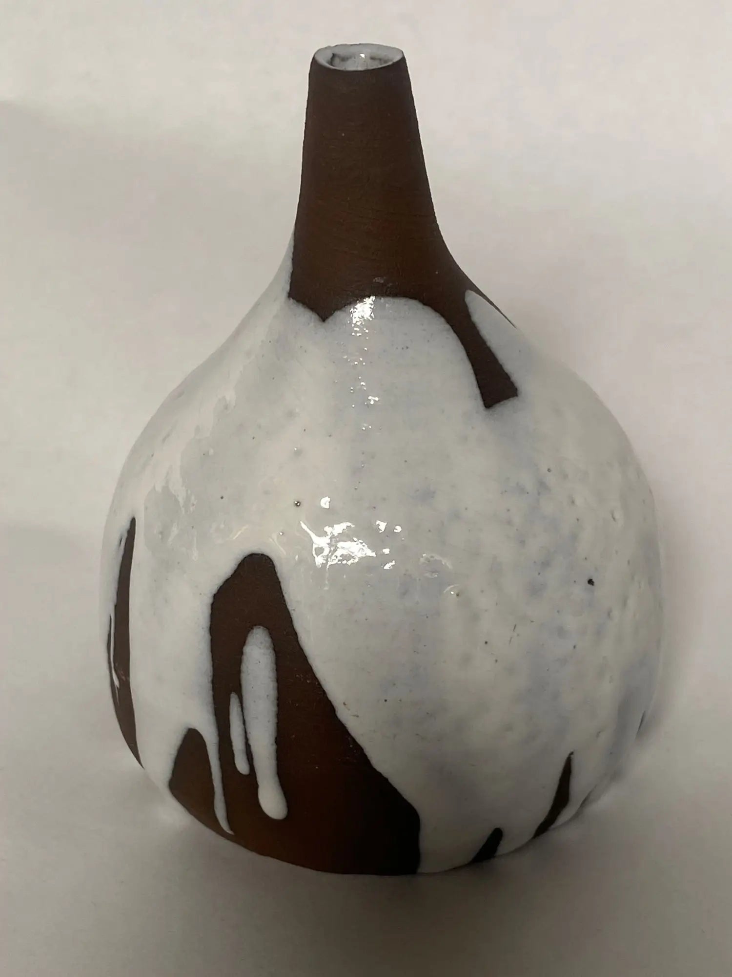 Vase-vintage-signe