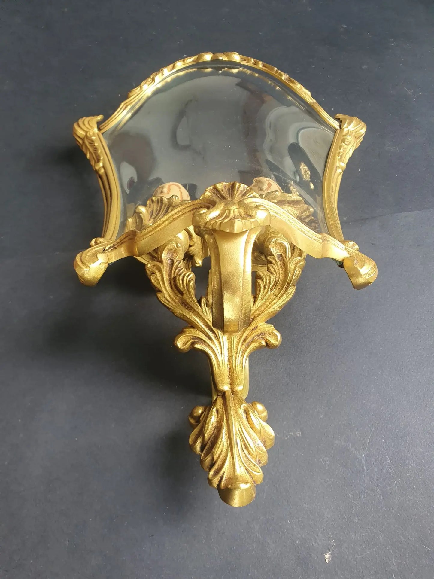 applique-murale-angle-bronze-louis-xvi-lucien-gau-paris-vintage-dessous