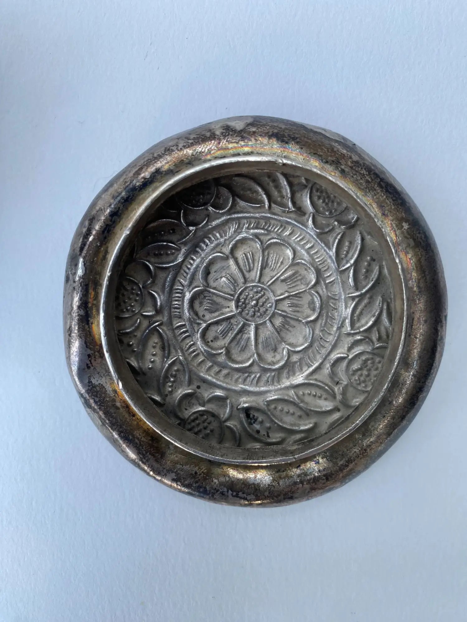 boite-argent-vintage-antique-couvercle-1