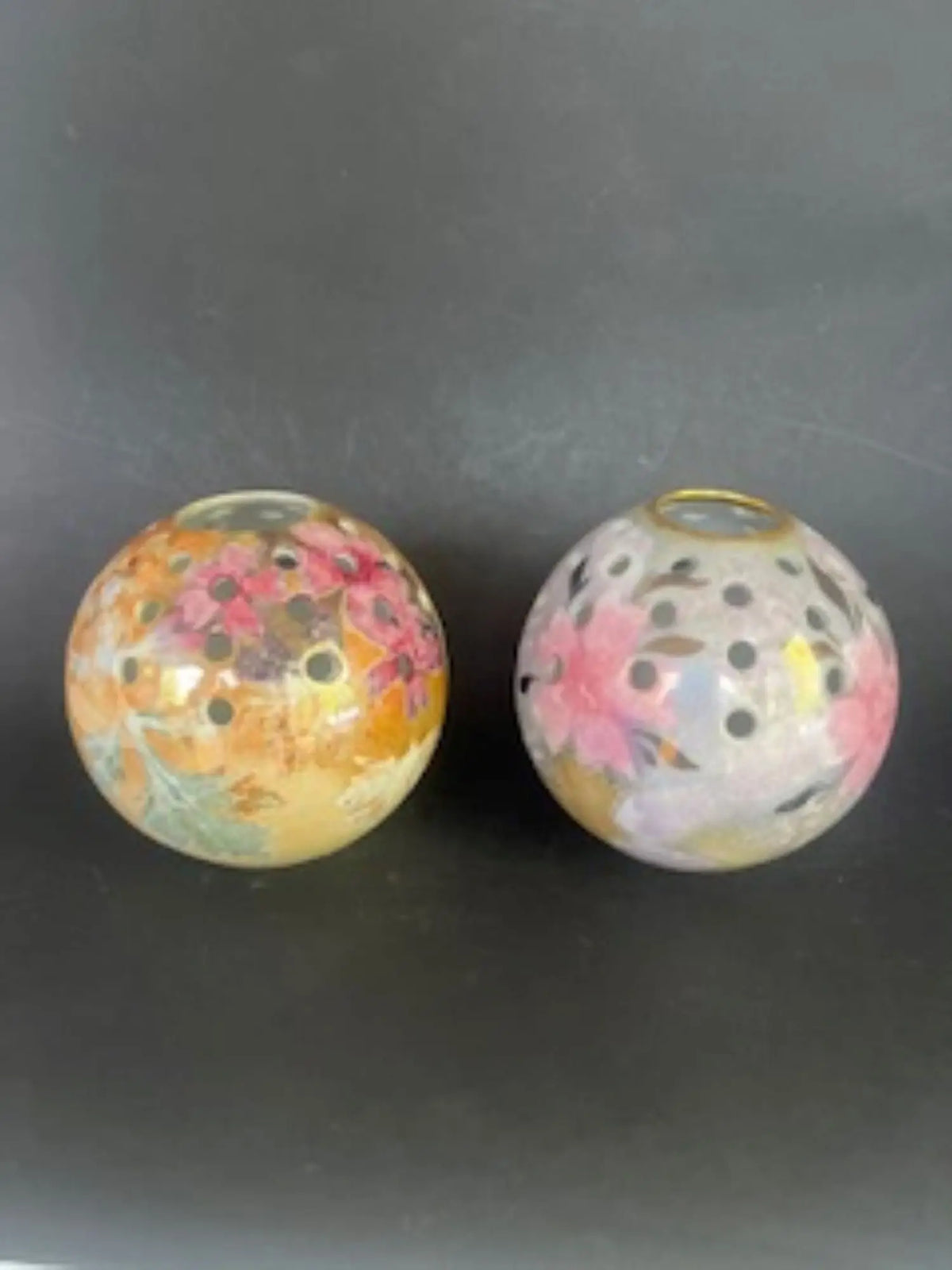 deux-vases-pic-fleur-vintage-porcelaine-limoges-signe-2
