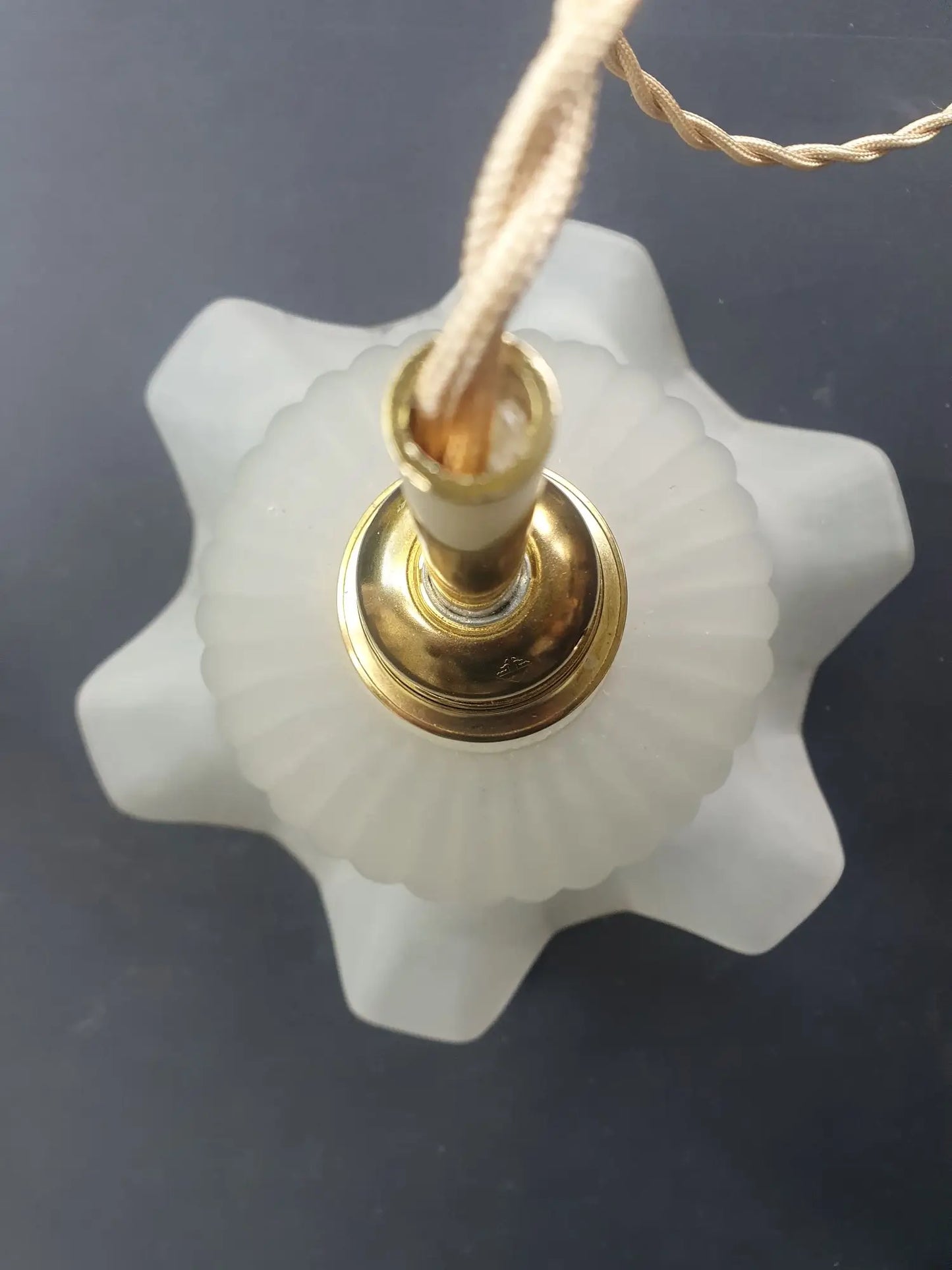grande-suspension-baladeuse-art-deco-annees-50-vintage-france-lectrifiee-neuf-dessus