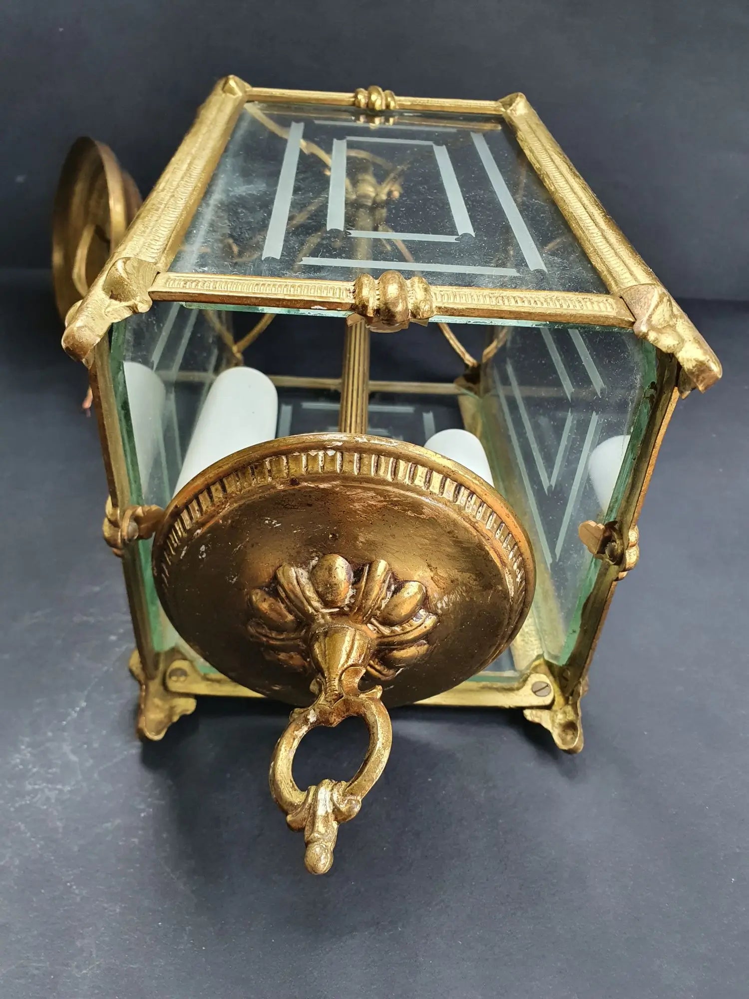 lanterne-quatre-verres-transparent-vintage-ancienne-dessous