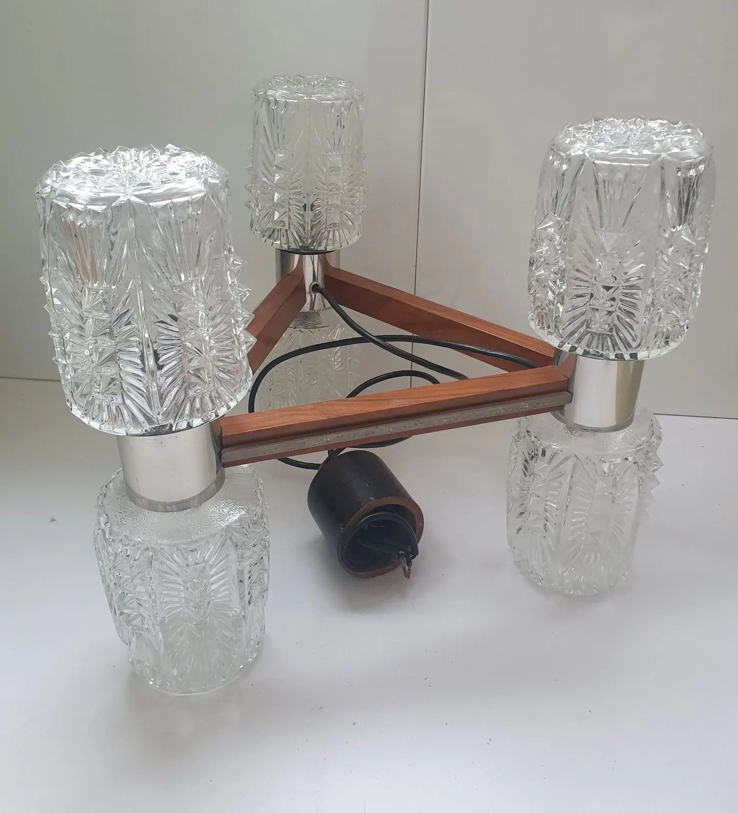 lustre-scandinave-bois-verre-2