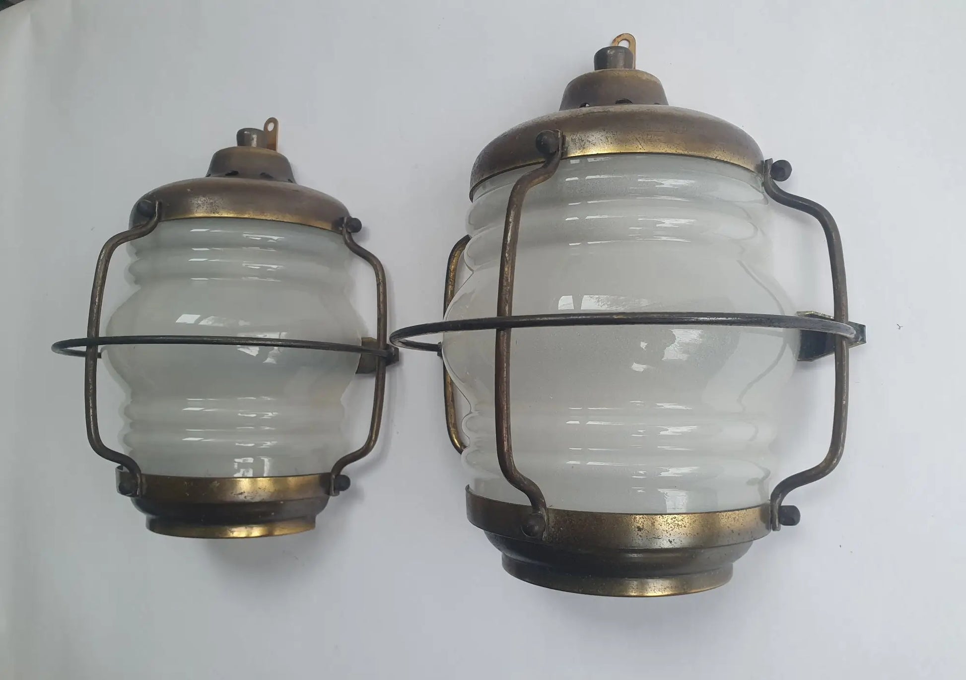 paire-appliques-murales-anciennes-style-lanterne-marine-hublot-industrielle-6