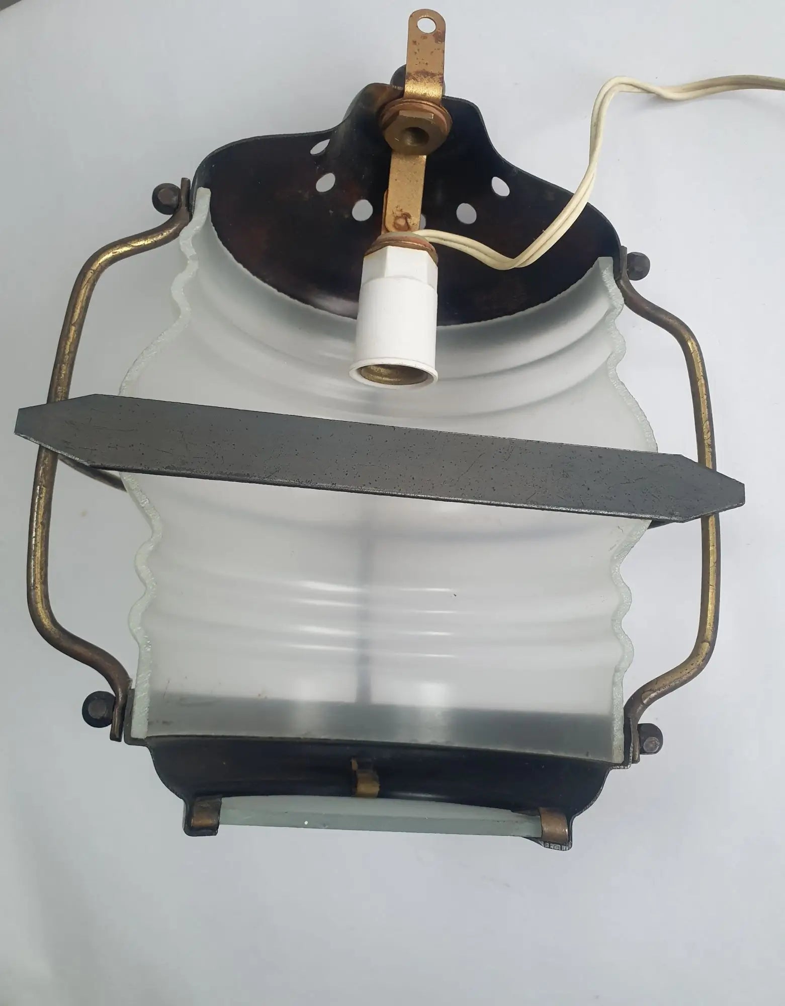 paire-appliques-murales-anciennes-style-lanterne-marine-hublot-industrielle-arriere-2