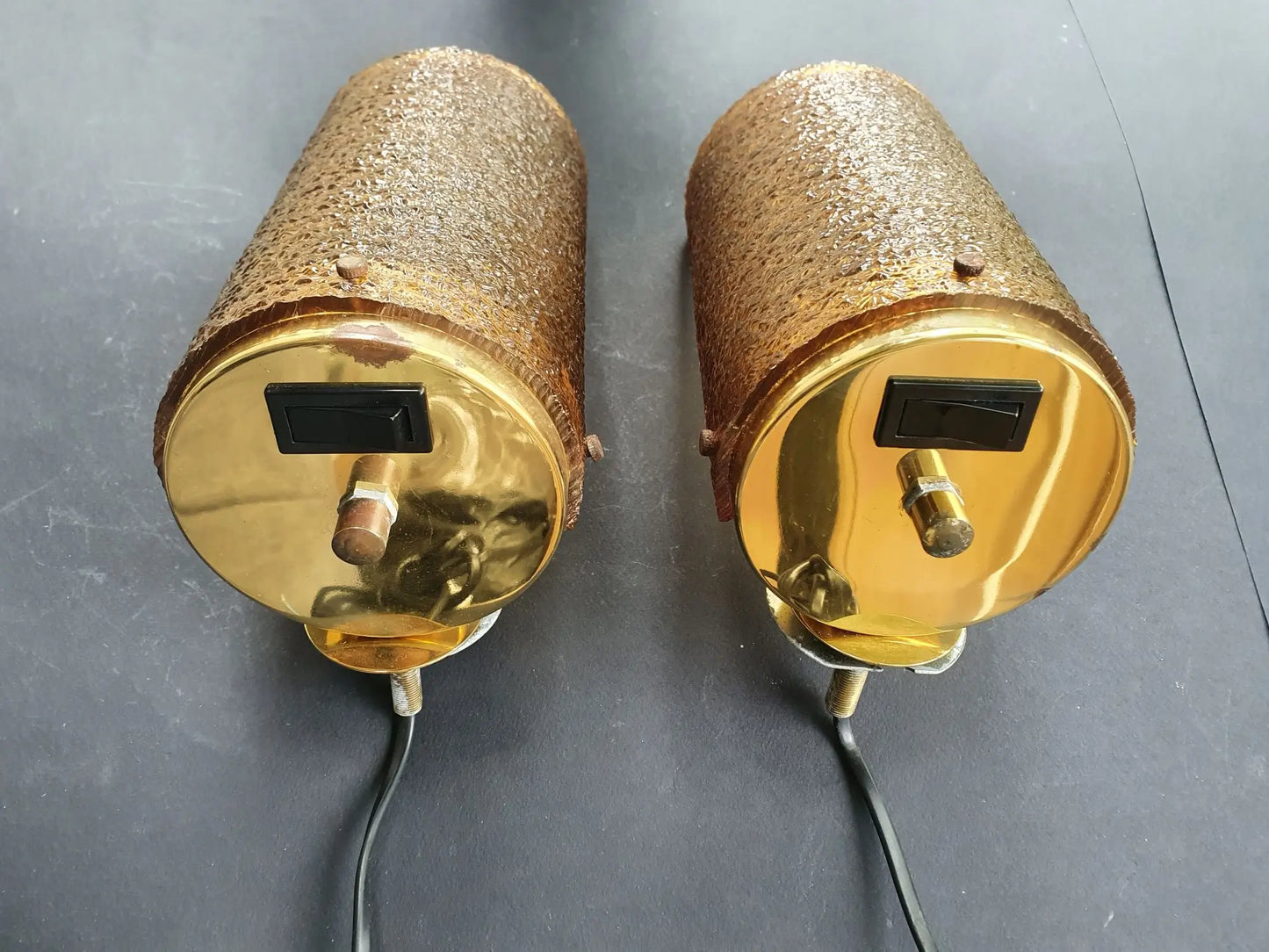 paire-appliques-murales-annees-70-vintage-dessous-2anciennes