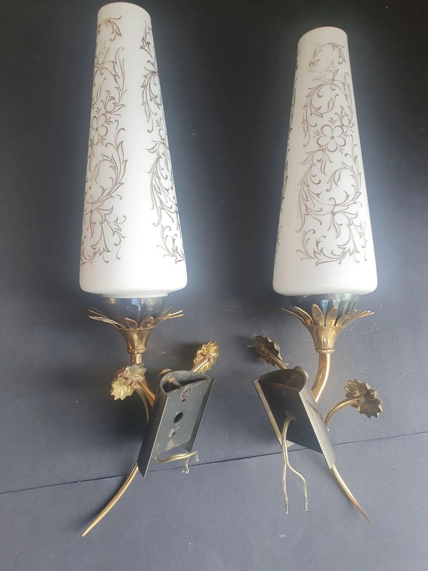 paire-appliques-murales-art-deco-annees-60-cote-2