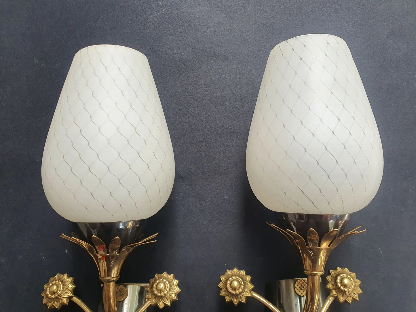 paire-appliques-murales-art-deco-annees-60-vintage-anciennes-design-detail-1