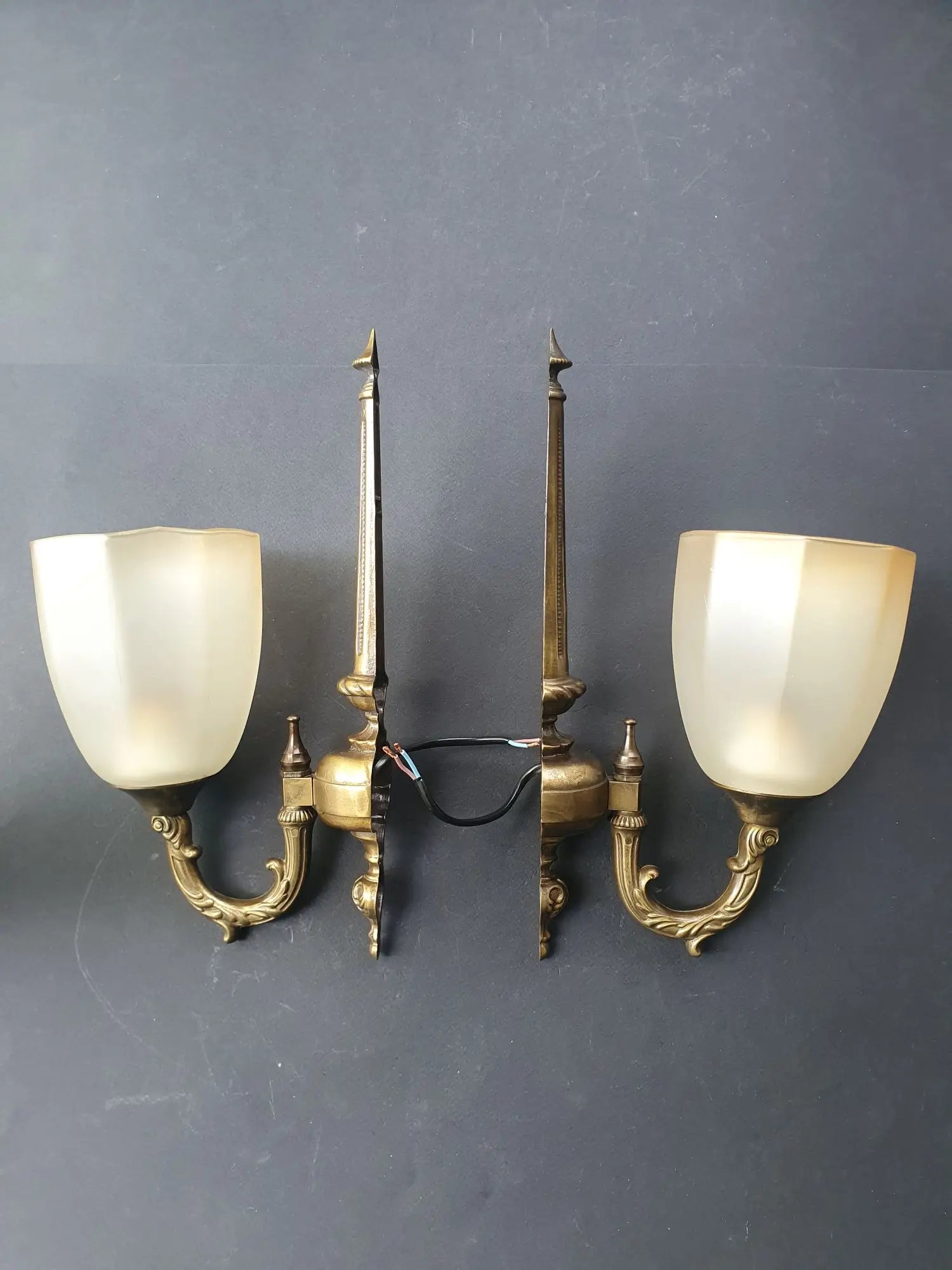 paire-appliques-murales-art-deco-cote-1