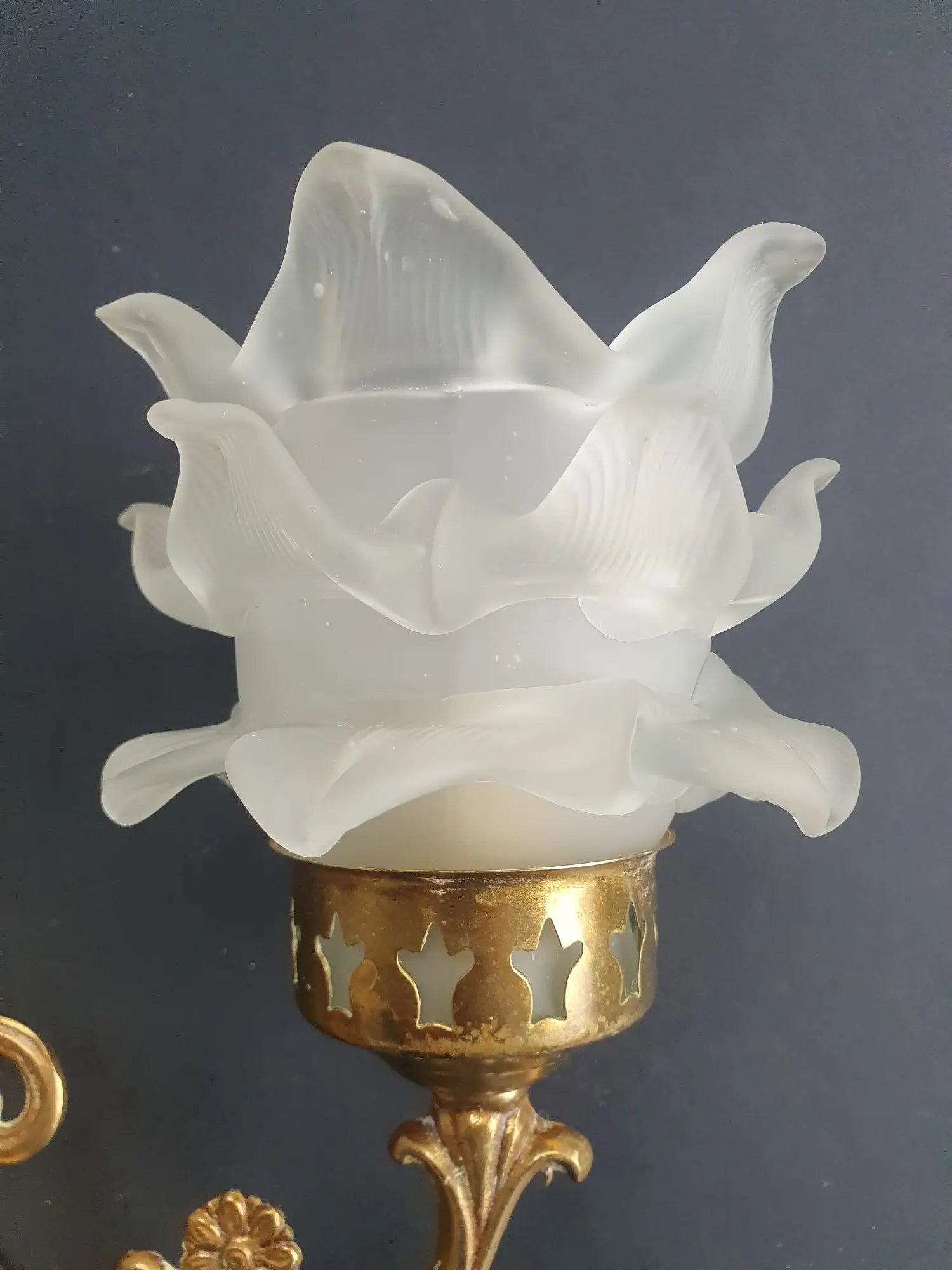 paire-appliques-murales-art-deco-roses-annees-50-vintage-france-detail-1