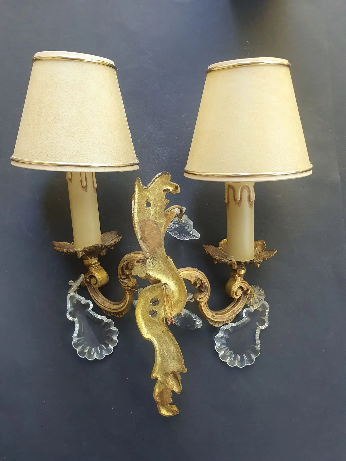 paire-appliques-murales-bougeoirs-pampilles-anciennes-vintage-arriere-1