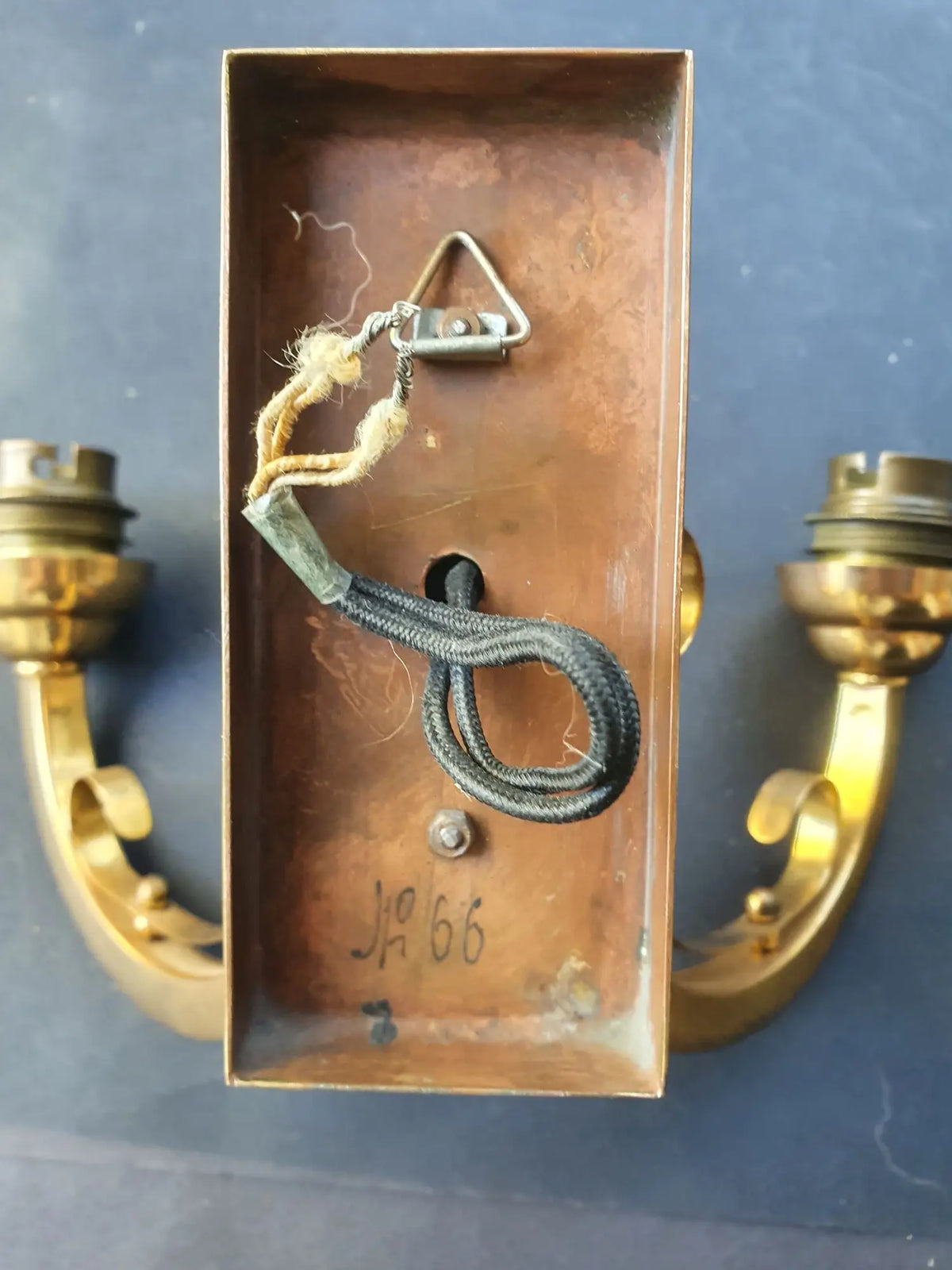 paire-appliques-murales-bronze-abat-jours-annees-40-vintage-anciennes-art-deco-arriere-2