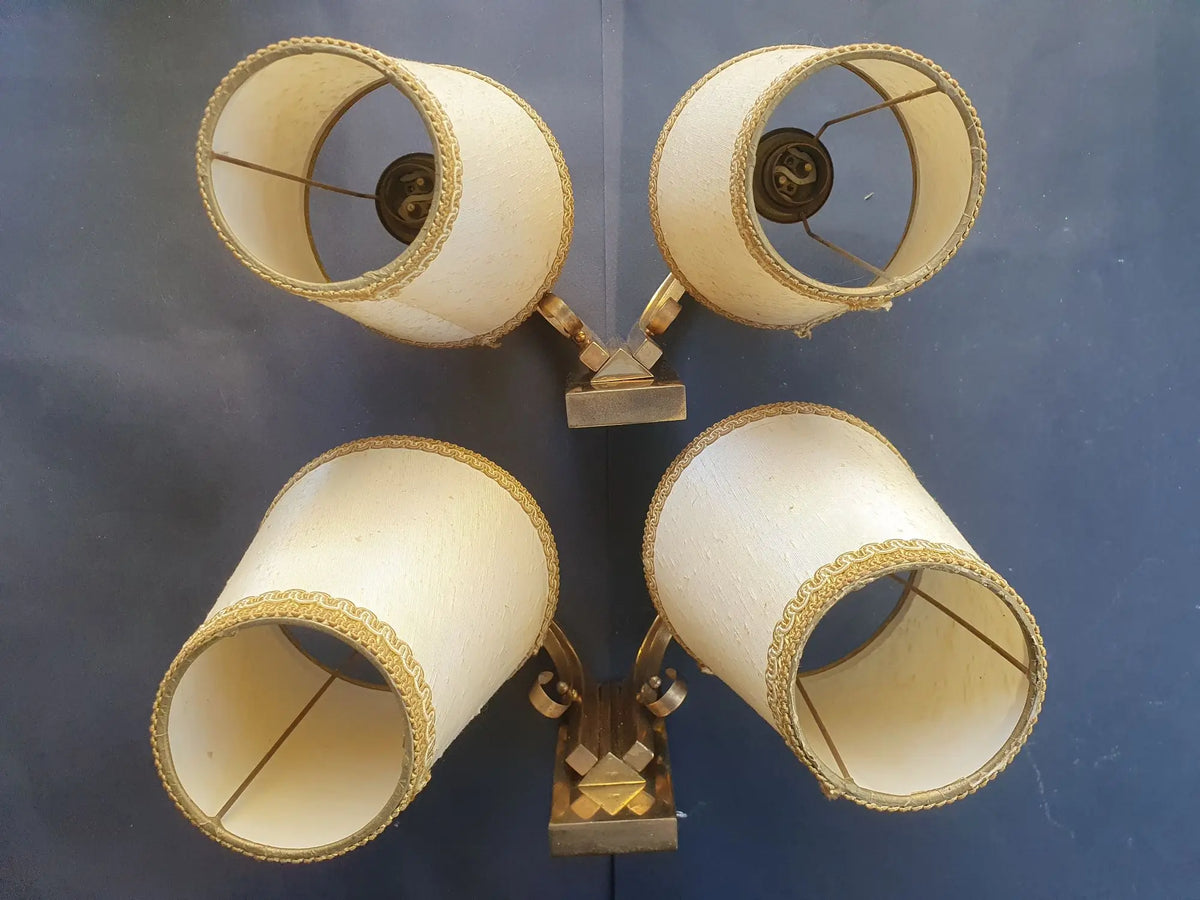 paire-appliques-murales-bronze-abat-jours-annees-40-vintage-anciennes-art-deco-dessus-1