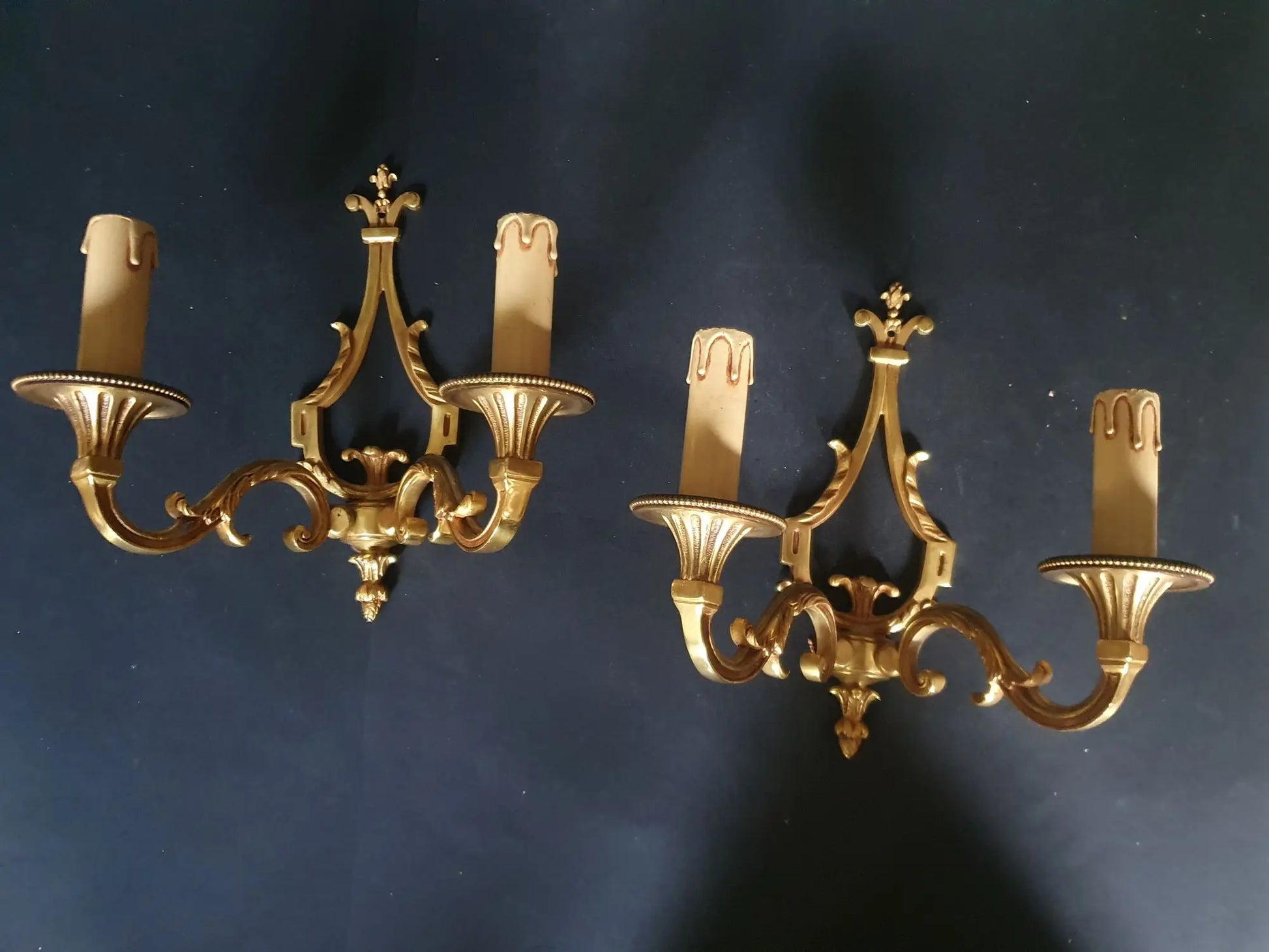 paire-appliques-murales-bronze-louis-xvi-lucien-gau-paris-vintage-2