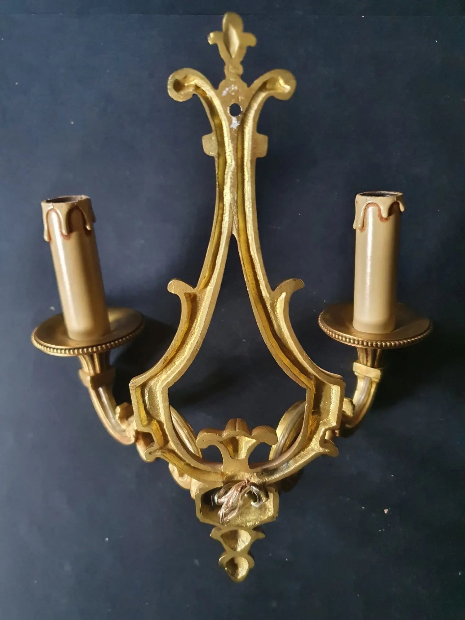paire-appliques-murales-bronze-louis-xvi-lucien-gau-paris-vintage-arriere-2